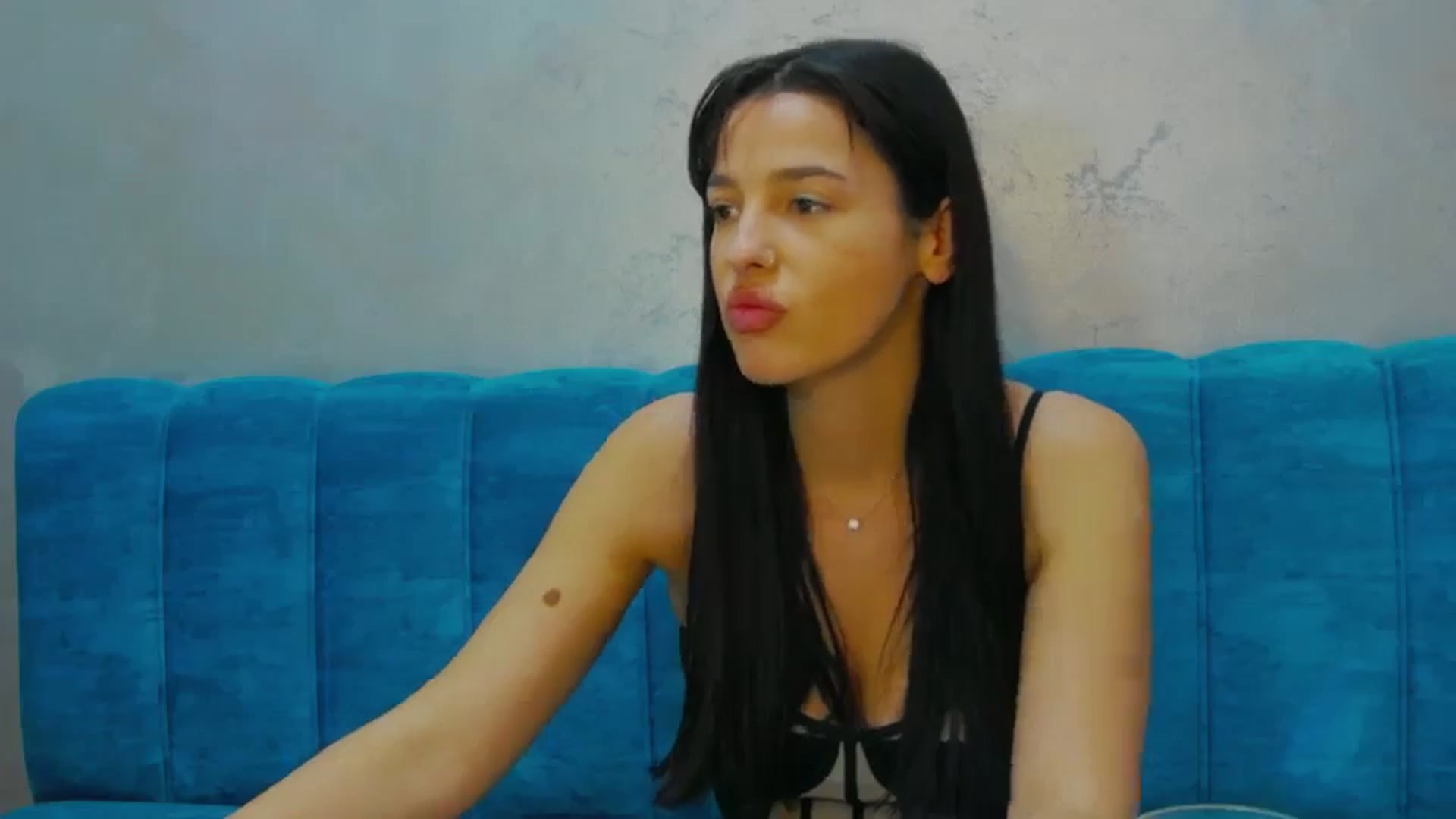 Gallery image thumbnail from SexyLittleMe's myfreecams stream on, 10/15/2024, 15:32 image 8 of 20