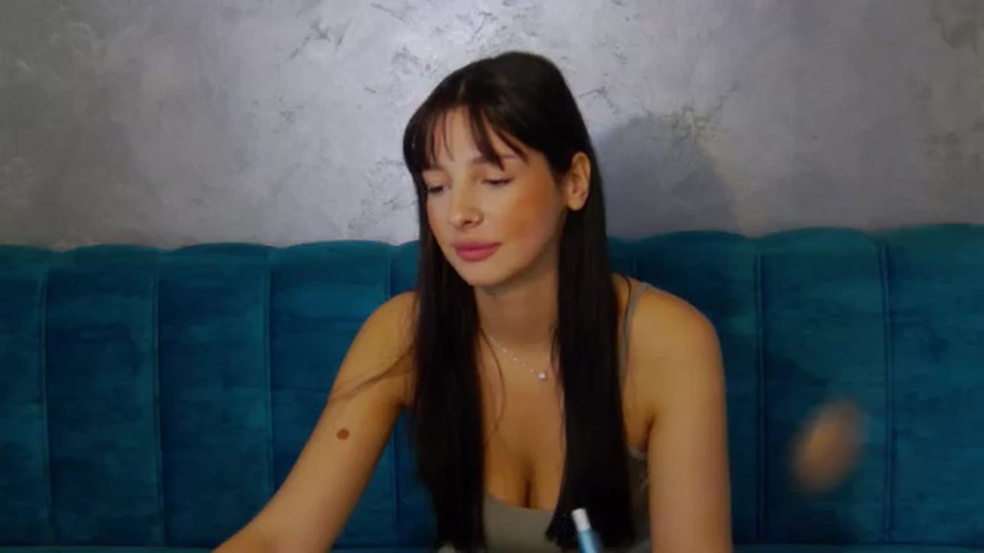 Gallery image thumbnail from SexyLittleMe's myfreecams stream on, 10/19/2024, 15:44 image 4 of 20