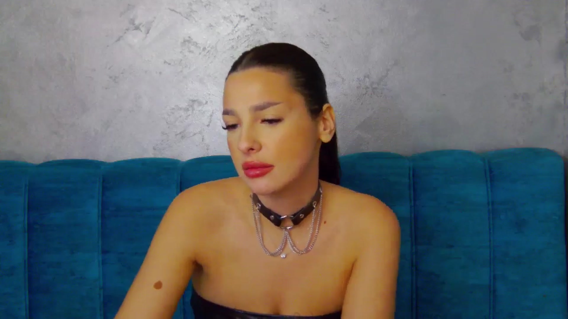 Gallery image thumbnail from SexyLittleMe's myfreecams stream on, 10/25/2024, 17:49 image 4 of 20