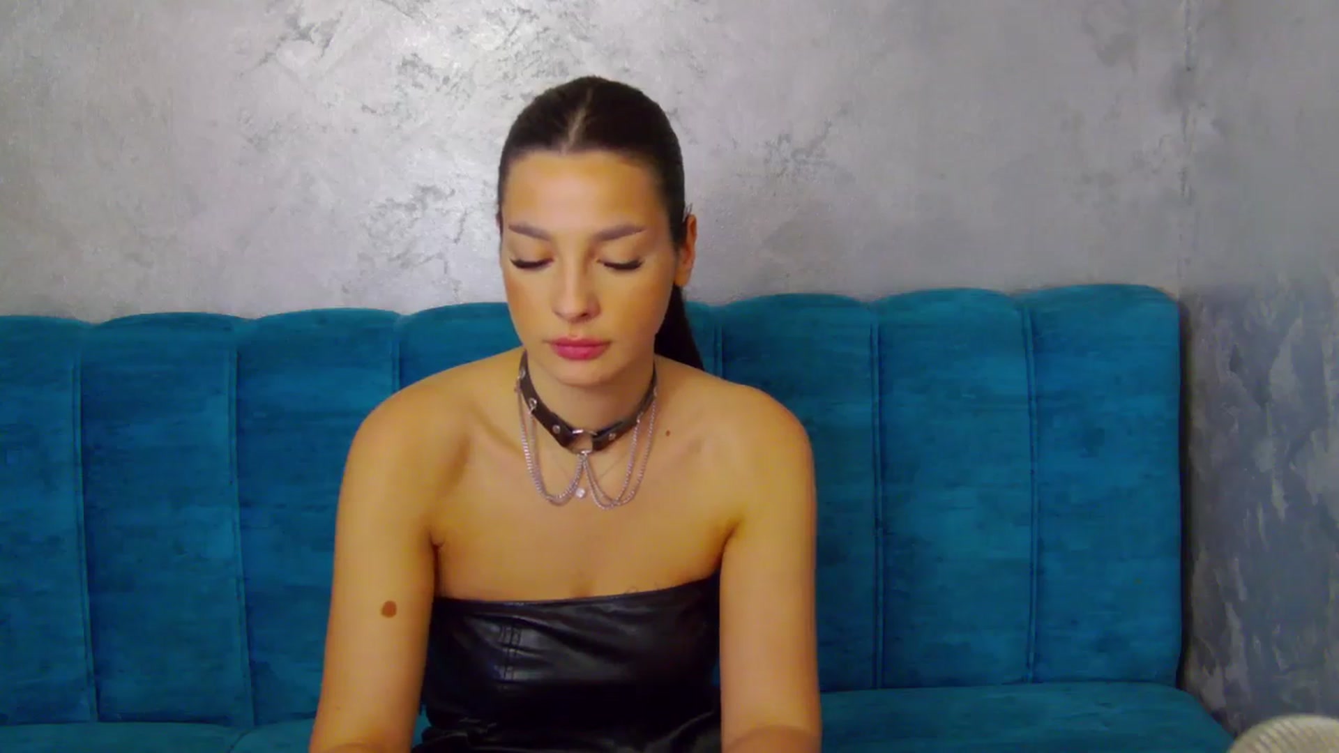 Gallery image thumbnail from SexyLittleMe's myfreecams stream on, 10/25/2024, 18:51 image 14 of 20