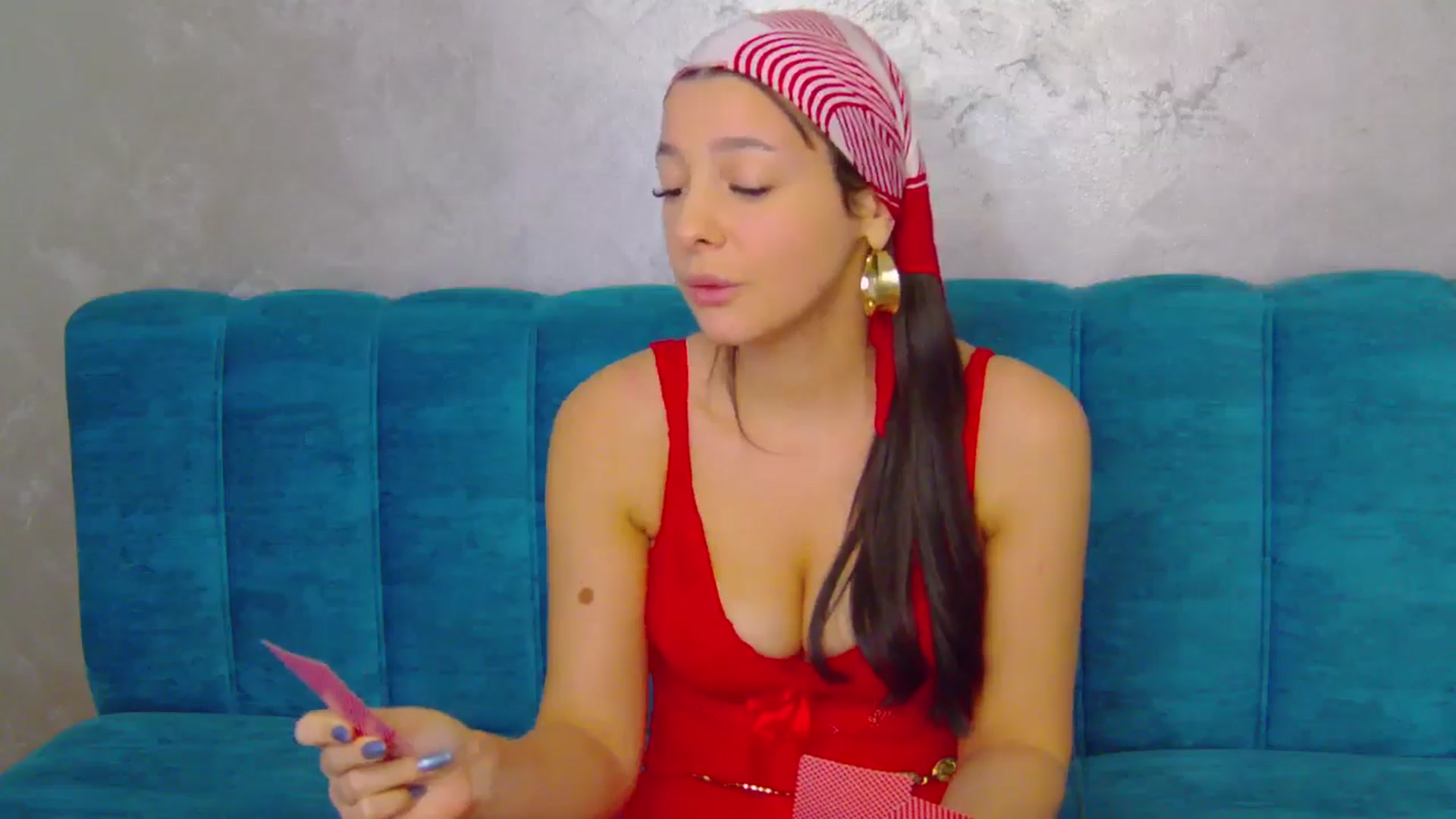 Gallery image thumbnail from SexyLittleMe's myfreecams stream on, 10/27/2024, 17:09 image 12 of 20