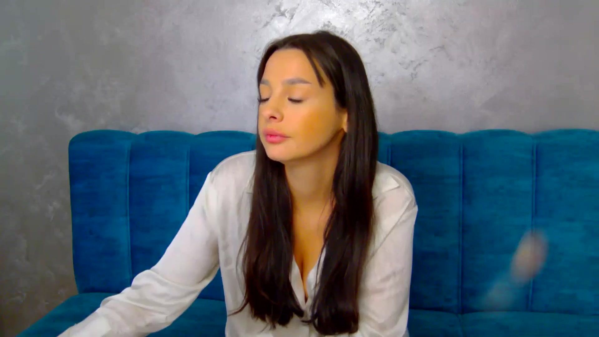Gallery image thumbnail from SexyLittleMe's myfreecams stream on, 10/28/2024, 17:33 image 4 of 20