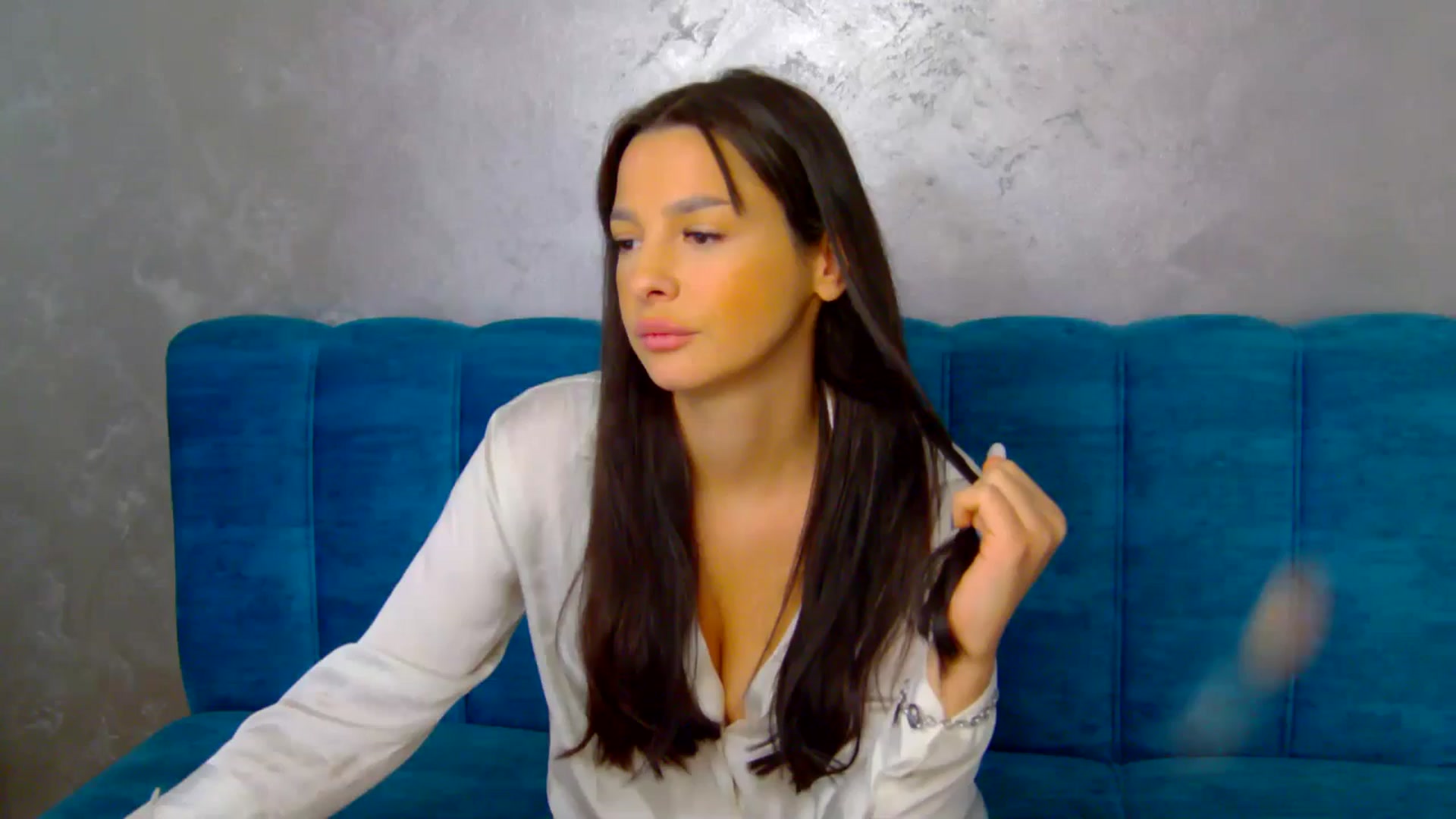 Gallery image thumbnail from SexyLittleMe's myfreecams stream on, 10/28/2024, 17:33 image 13 of 20