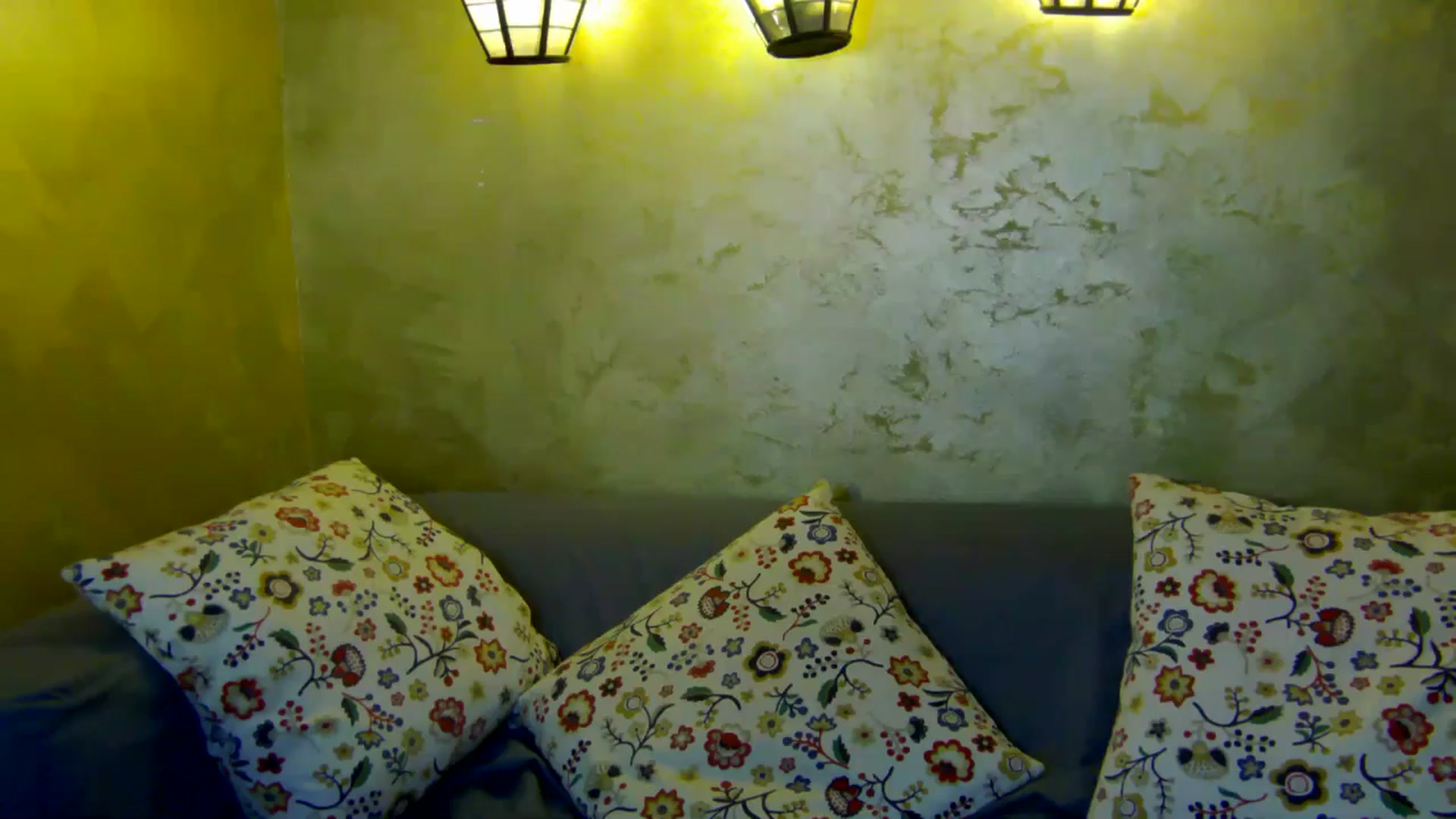 Gallery image thumbnail from SexyLittleMe's myfreecams stream on, 10/29/2024, 18:42 image 9 of 20