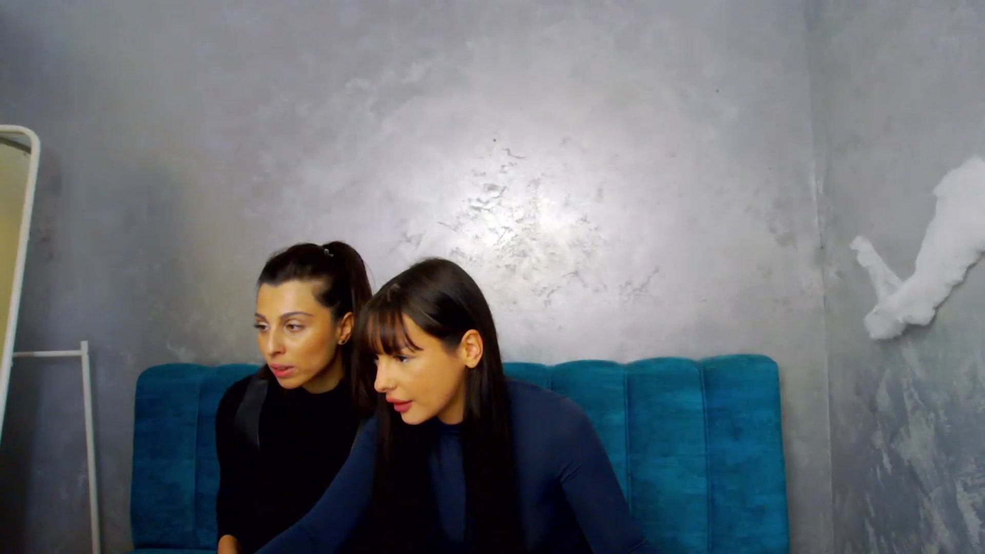 Gallery image thumbnail from SexyLittleMe's myfreecams stream on, 11/04/2024, 16:27 image 2 of 20