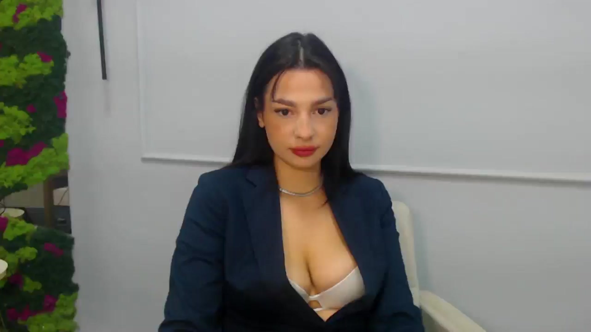 Gallery image thumbnail from SexyLittleMe's myfreecams stream on, 11/10/2024, 16:40 image 1 of 20