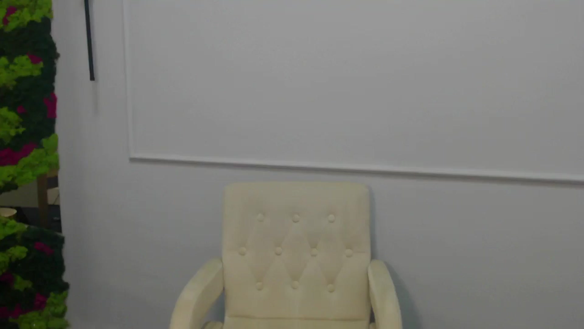 Gallery image thumbnail from SexyLittleMe's myfreecams stream on, 11/10/2024, 16:40 image 14 of 20