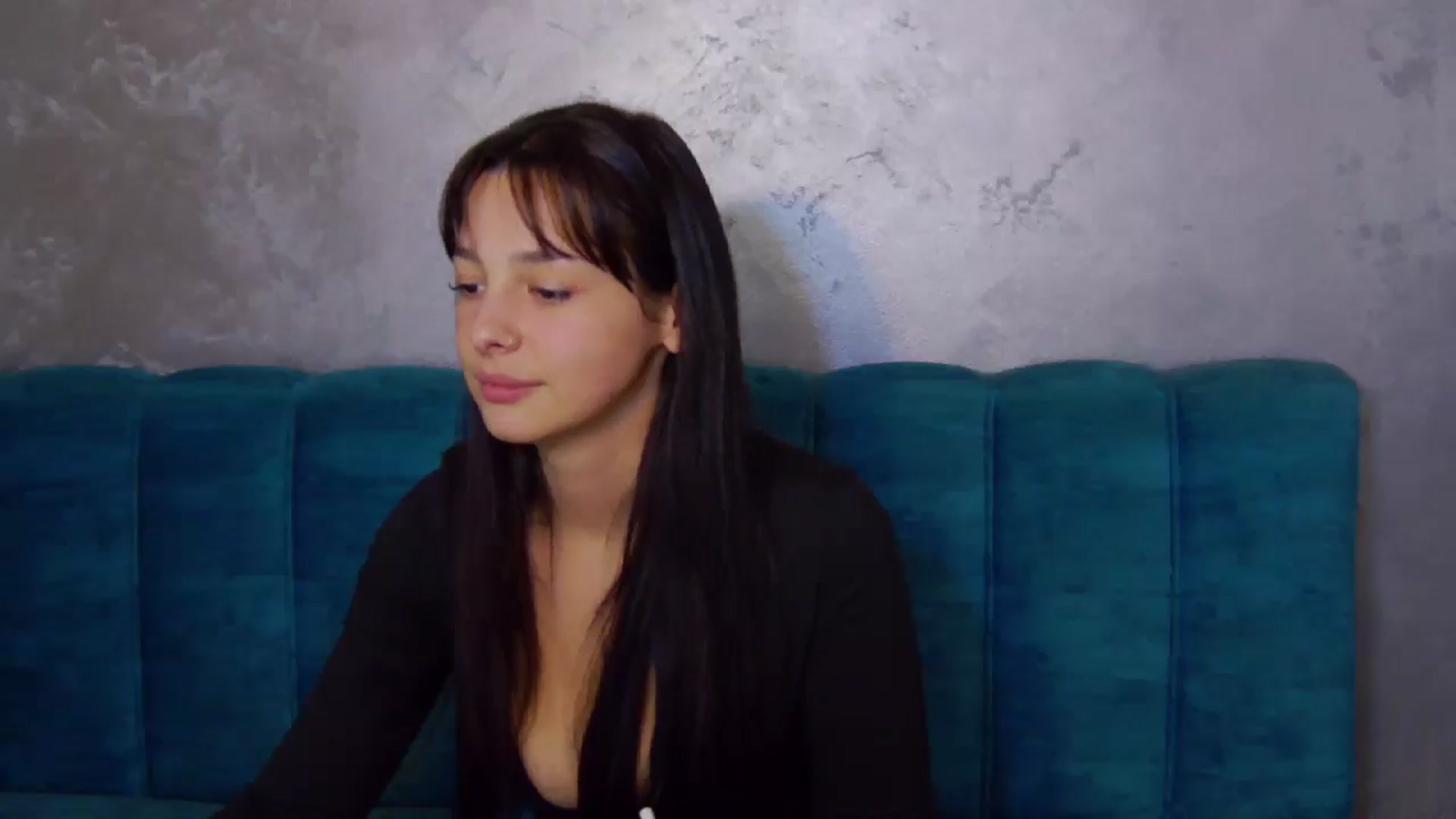 Gallery image thumbnail from SexyLittleMe's myfreecams stream on, 11/13/2024, 19:47 image 2 of 20