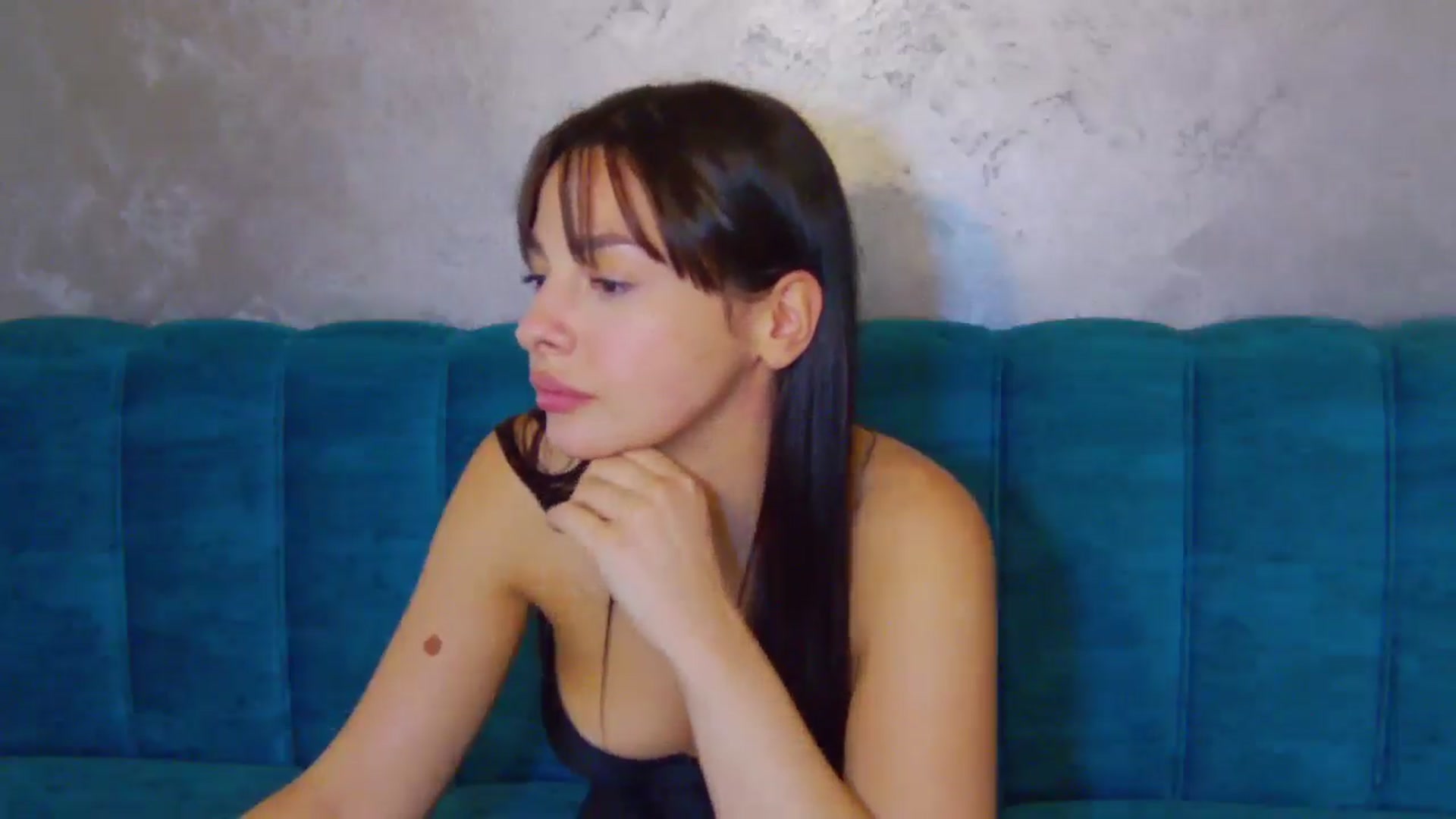 Gallery image thumbnail from SexyLittleMe's myfreecams stream on, 11/17/2024, 17:50 image 2 of 20
