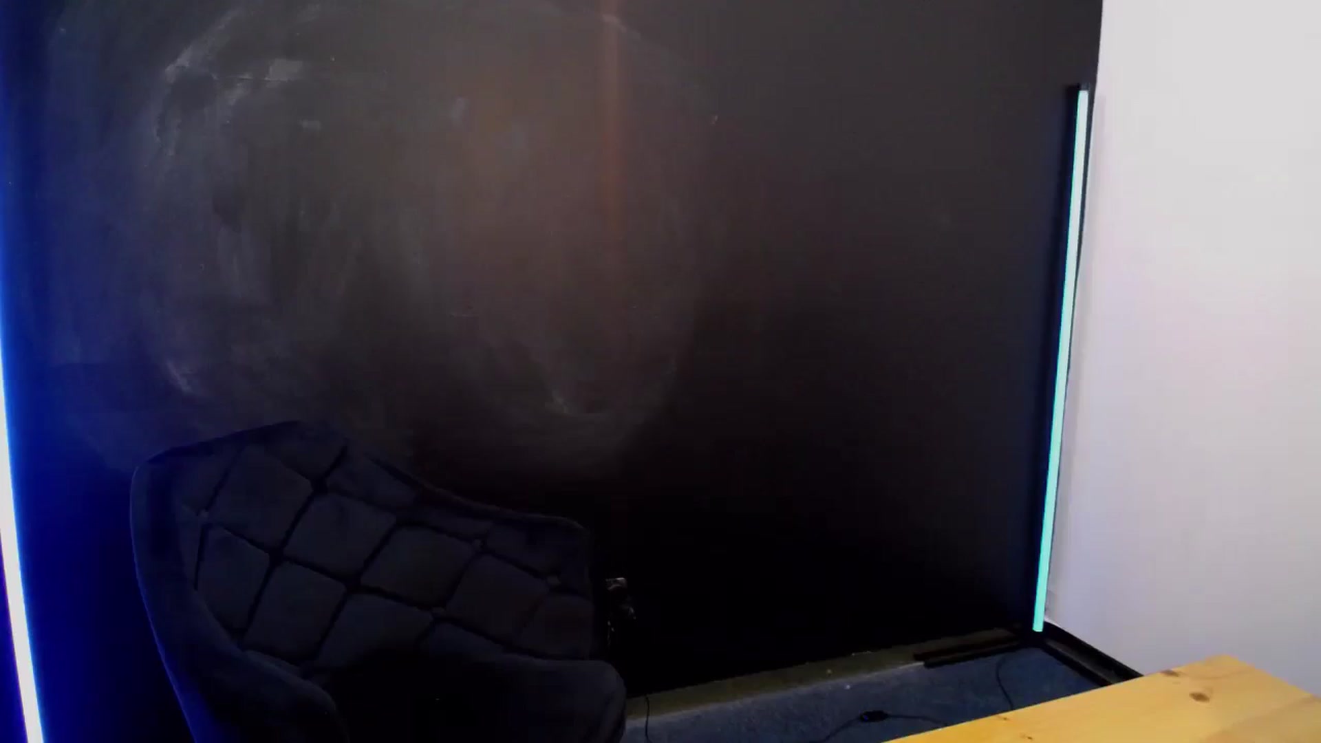 Gallery image thumbnail from SexyLittleMe's myfreecams stream on, 11/28/2024, 17:07 image 10 of 20