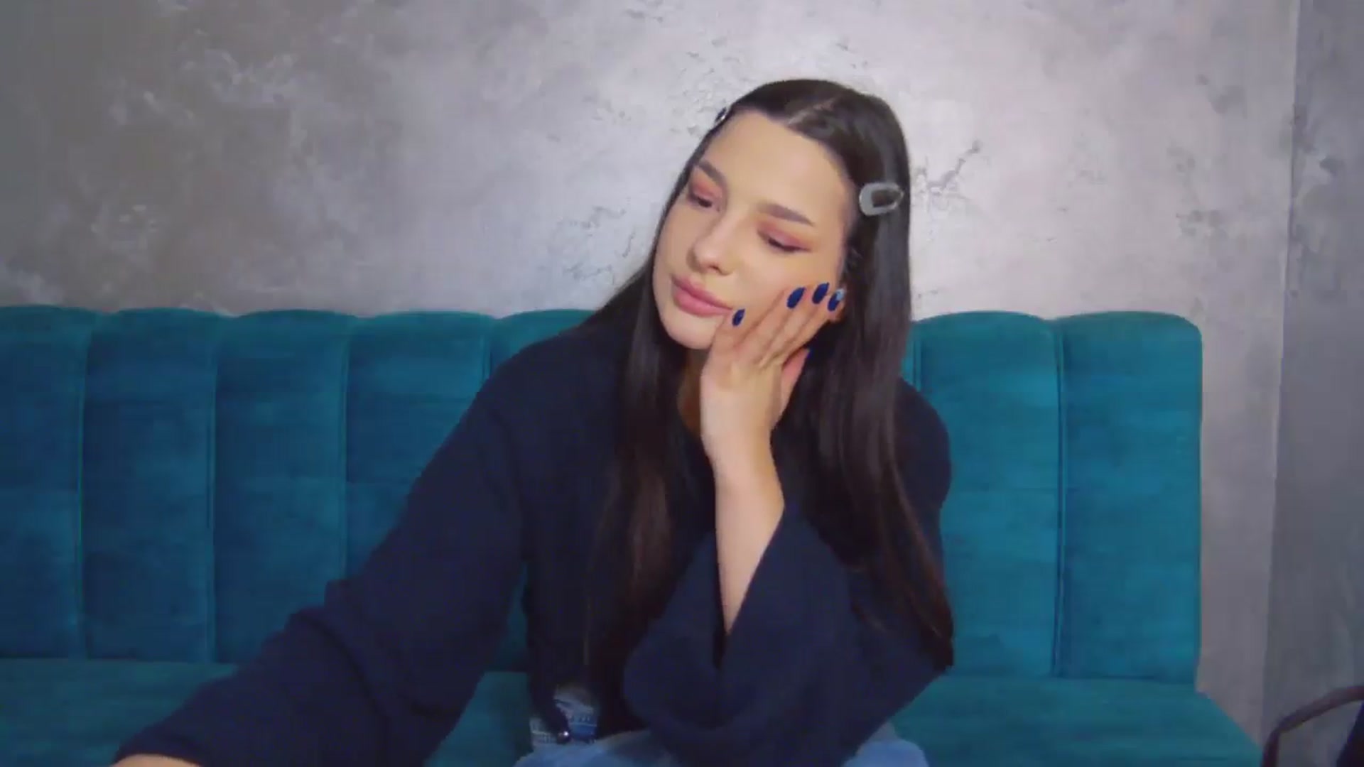 Gallery image thumbnail from SexyLittleMe's myfreecams stream on, 12/01/2024, 16:29 image 14 of 20