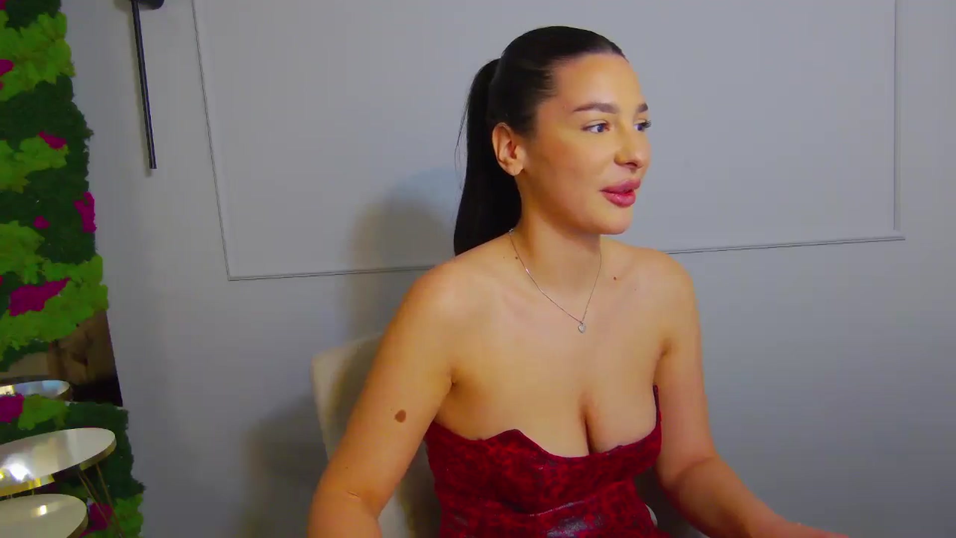 Gallery image thumbnail from SexyLittleMe's myfreecams stream on, 12/16/2024, 14:36 image 18 of 20