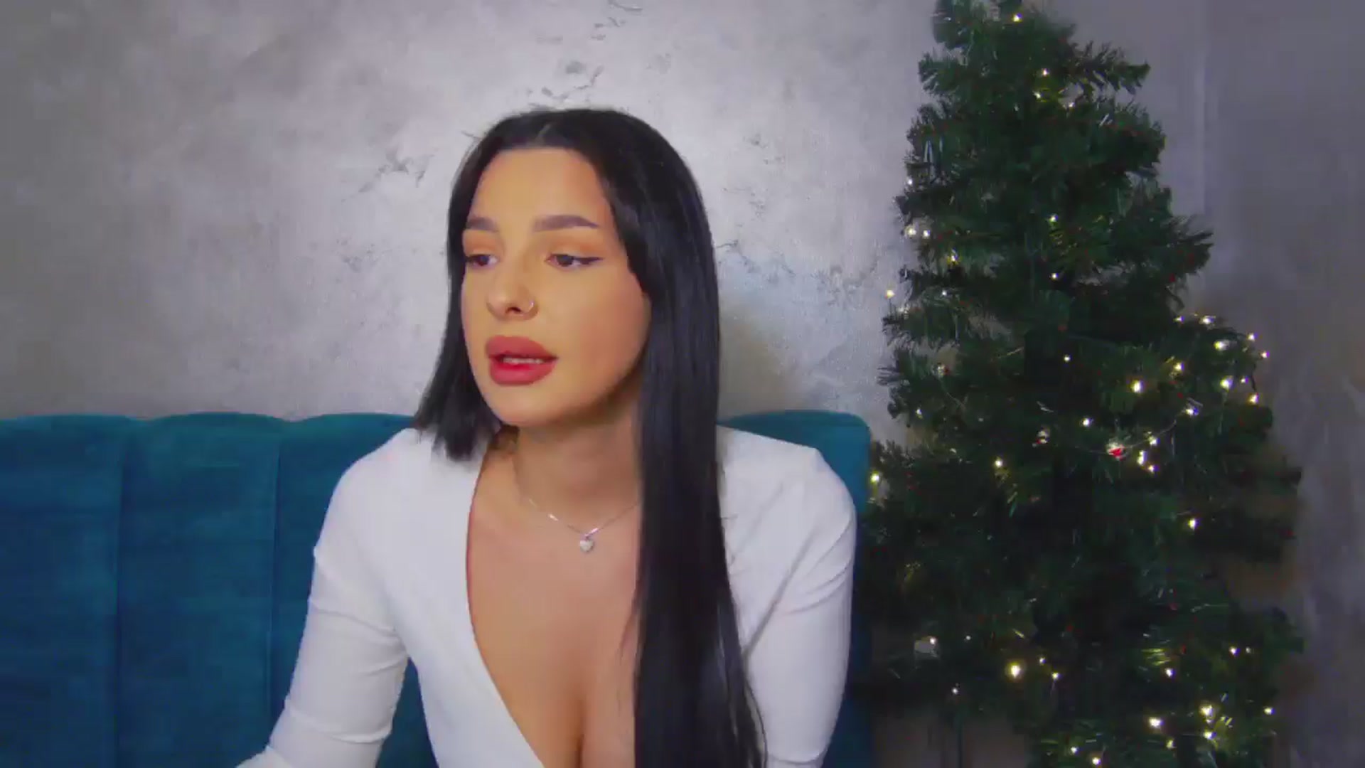 Gallery image thumbnail from SexyLittleMe's myfreecams stream on, 12/17/2024, 17:37 image 1 of 20