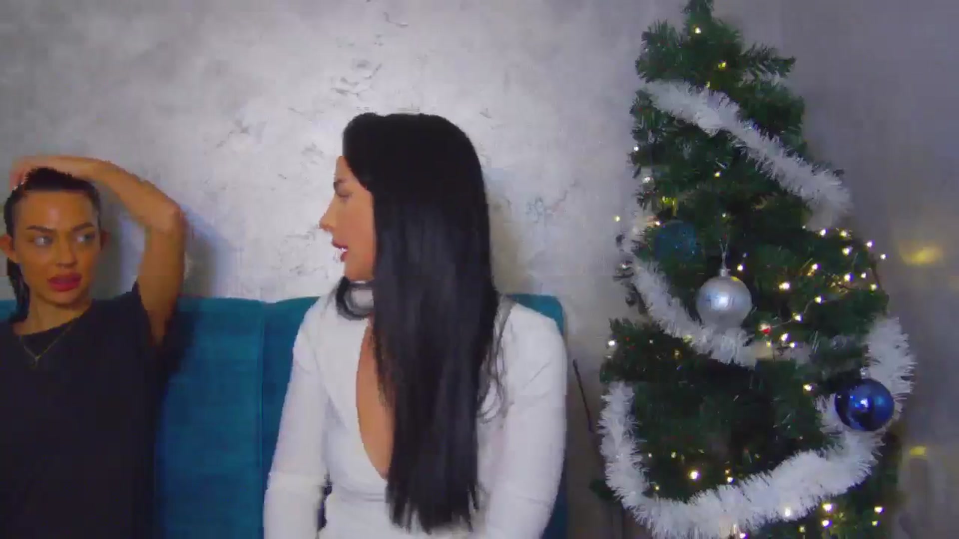 Gallery image thumbnail from SexyLittleMe's myfreecams stream on, 12/17/2024, 17:37 image 9 of 20
