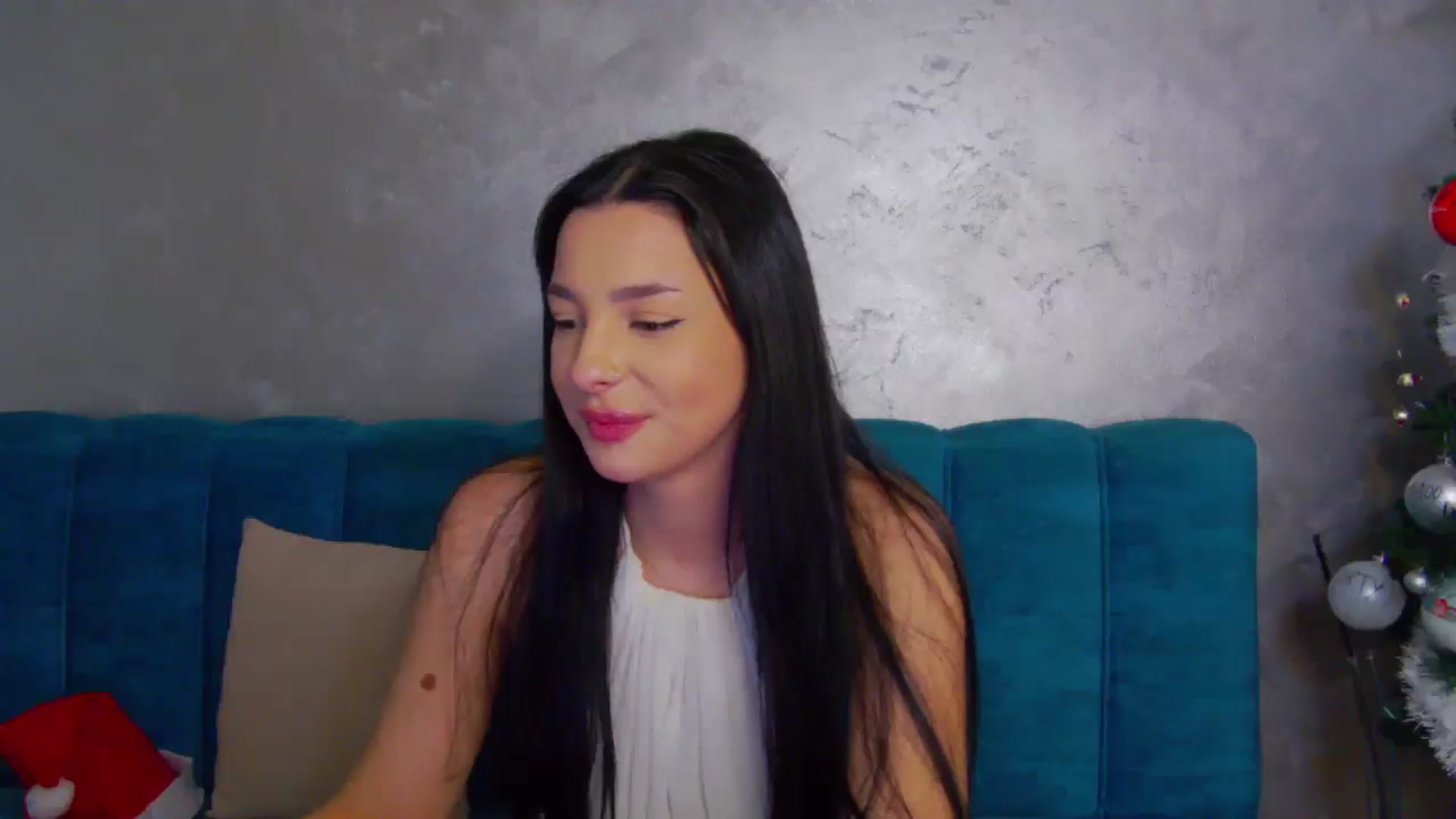 Gallery image thumbnail from SexyLittleMe's myfreecams stream on, 12/19/2024, 15:54 image 3 of 20