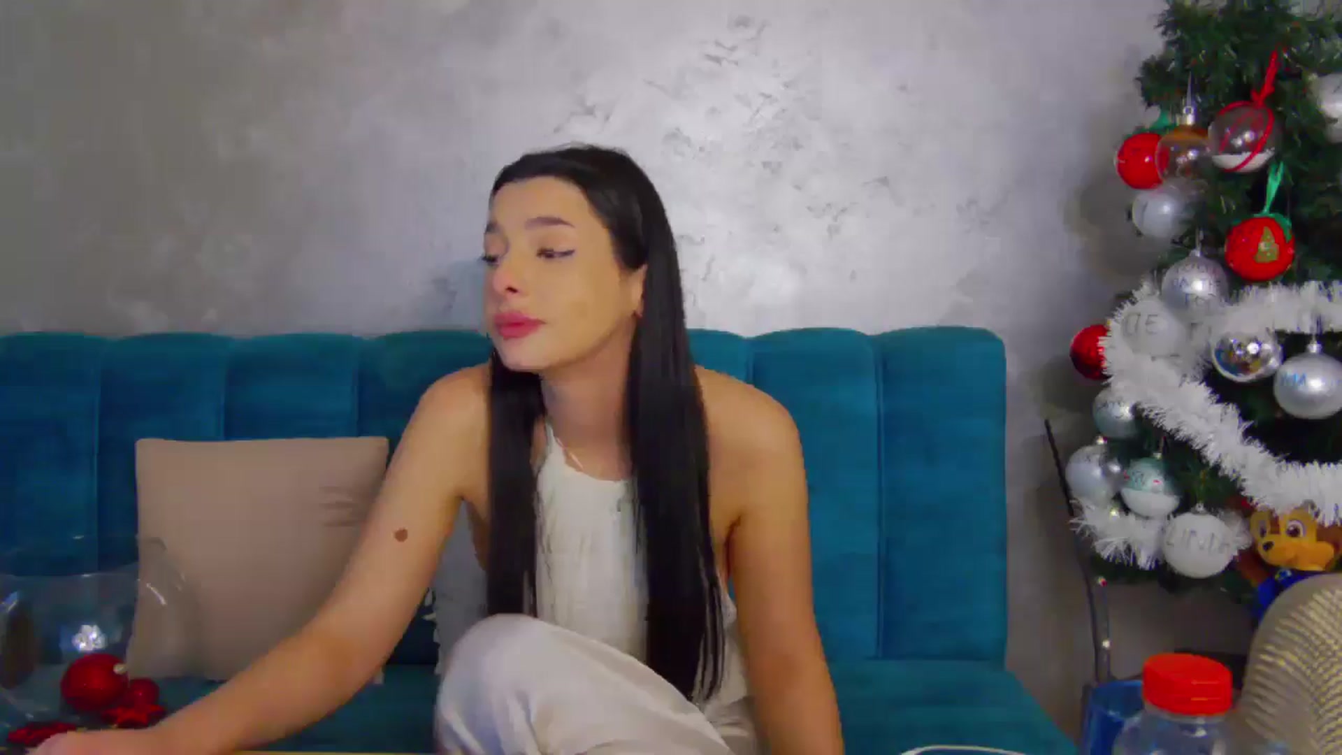 Gallery image thumbnail from SexyLittleMe's myfreecams stream on, 12/19/2024, 19:01 image 10 of 20