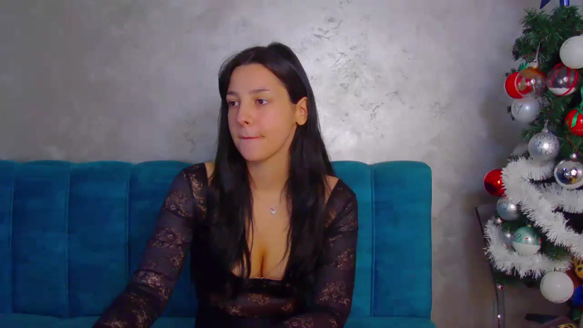 Gallery image thumbnail from SexyLittleMe's myfreecams stream on, 12/21/2024, 17:02 image 2 of 20