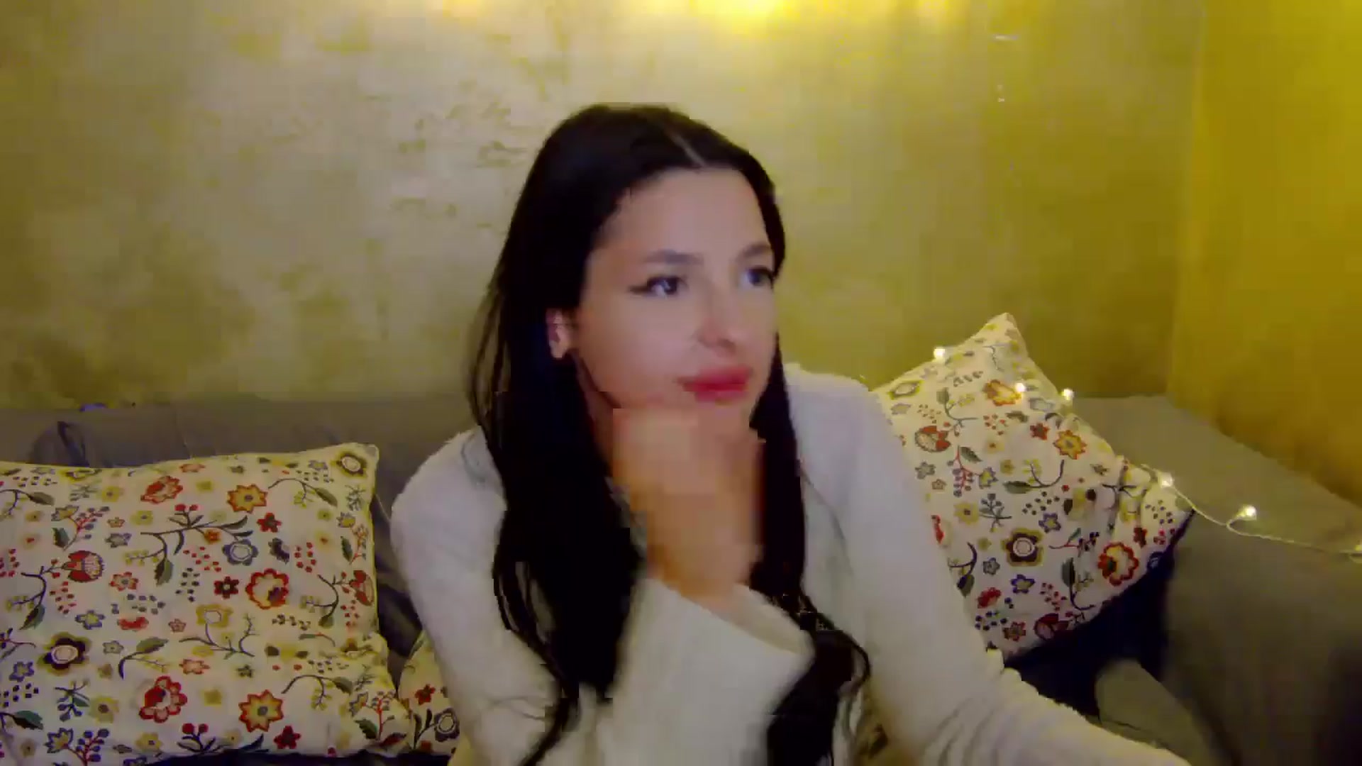 Gallery image thumbnail from SexyLittleMe's myfreecams stream on, 12/22/2024, 20:15 image 15 of 20