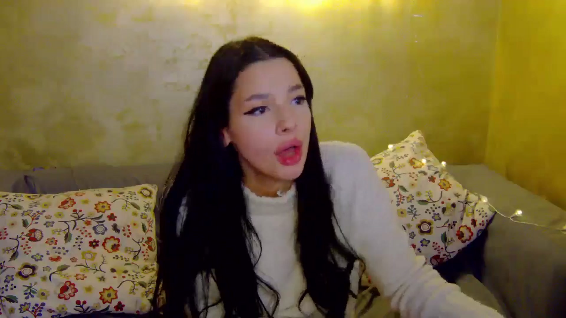 Gallery image thumbnail from SexyLittleMe's myfreecams stream on, 12/22/2024, 20:15 image 13 of 20