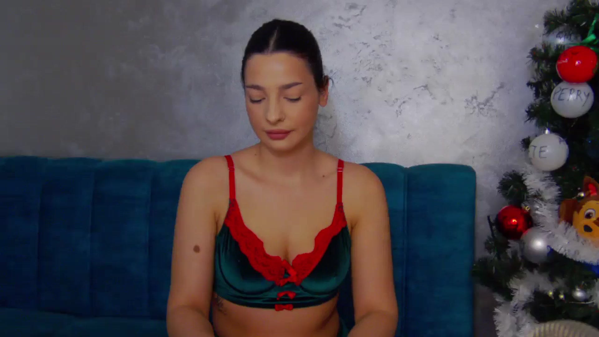 Gallery image thumbnail from SexyLittleMe's myfreecams stream on, 12/23/2024, 16:20 image 8 of 20