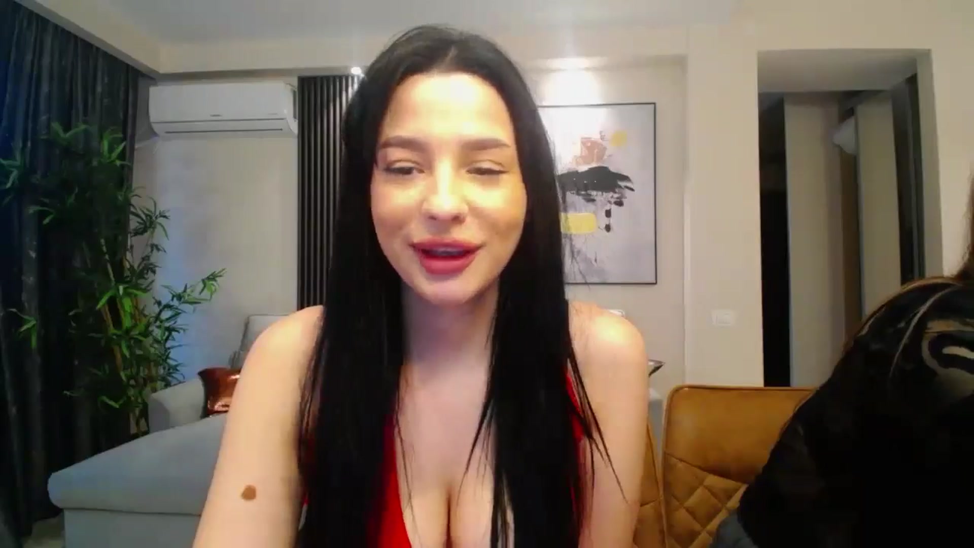 Gallery image thumbnail from SexyLittleMe's myfreecams stream on, 12/29/2024, 15:58 image 3 of 20