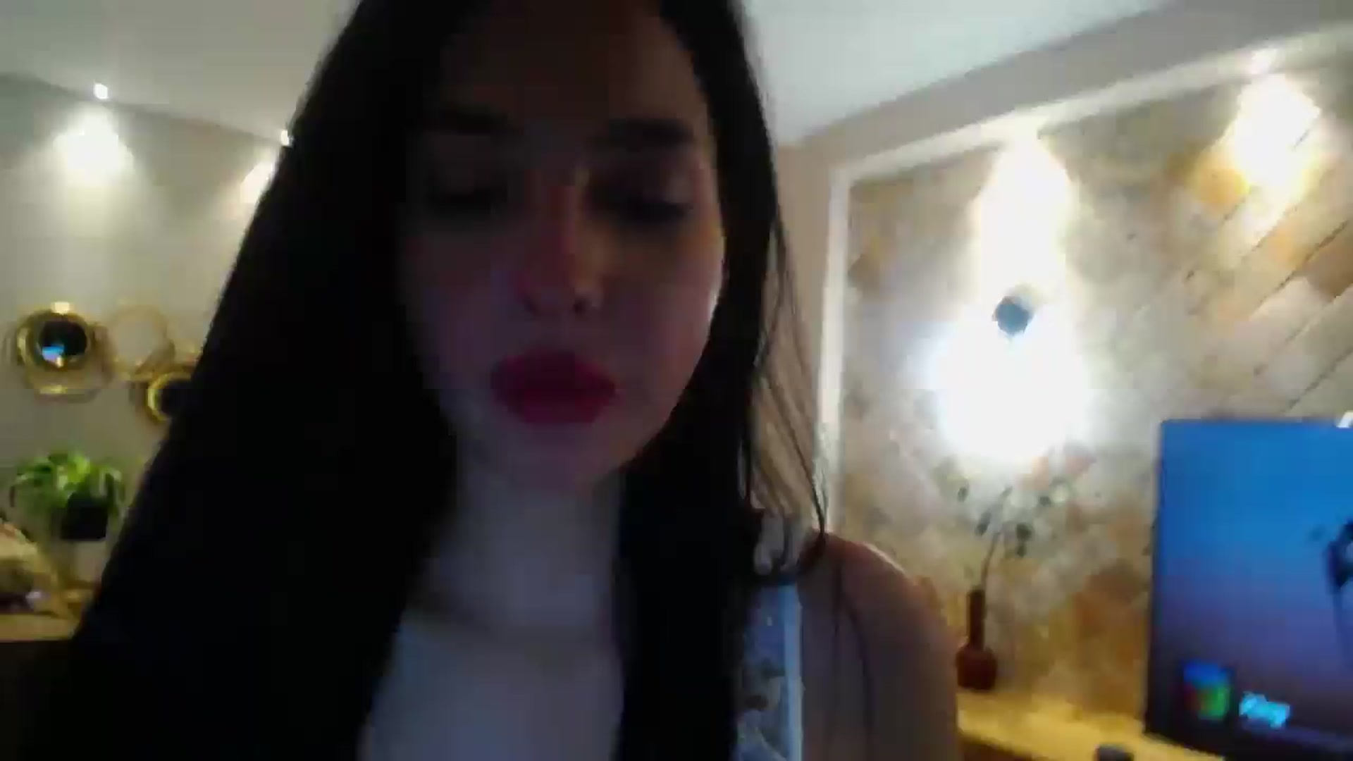Gallery image thumbnail from SexyLittleMe's myfreecams stream on, 12/29/2024, 21:53 image 15 of 20