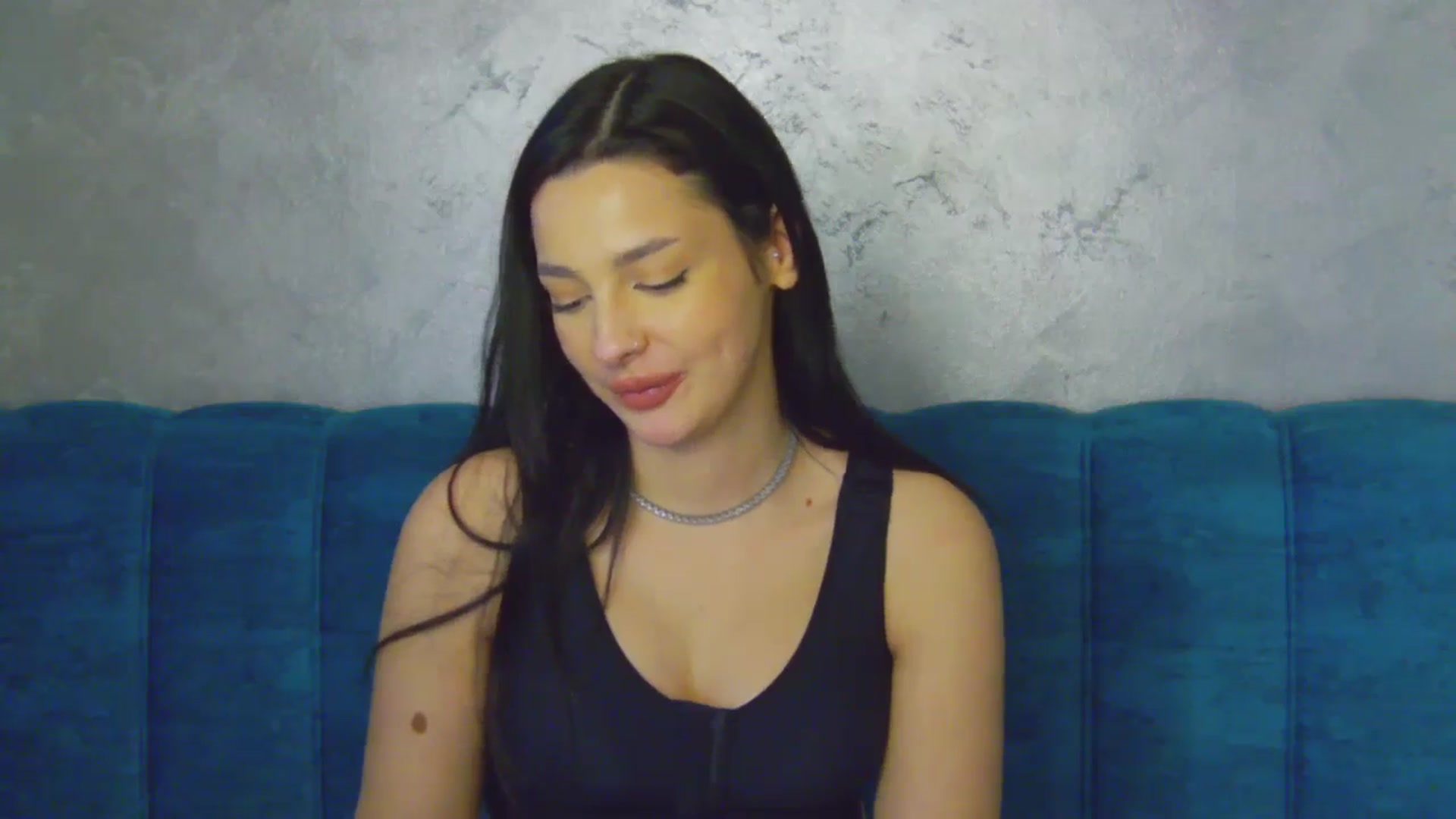 Gallery image thumbnail from SexyLittleMe's myfreecams stream on, 01/24/2025, 20:03 image 10 of 20