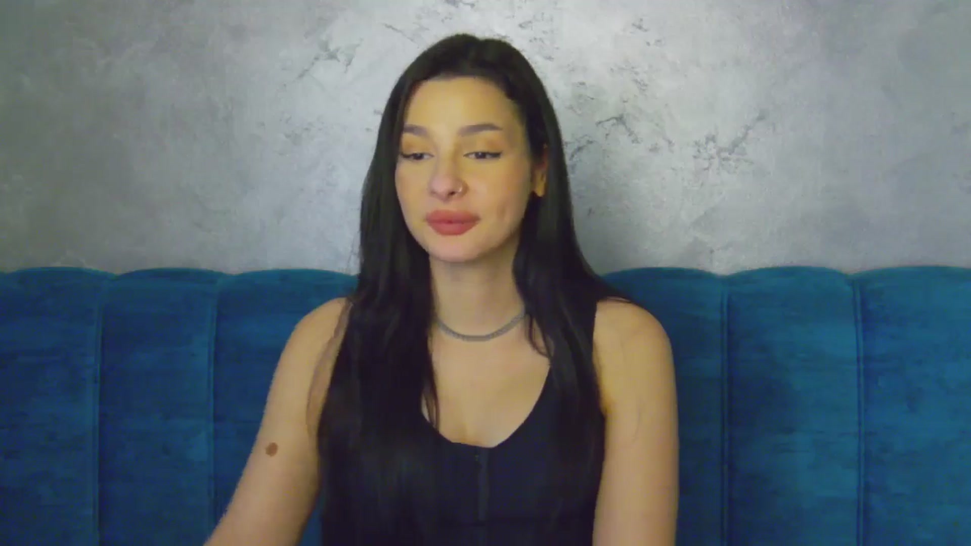 Gallery image thumbnail from SexyLittleMe's myfreecams stream on, 01/24/2025, 20:03 image 13 of 20