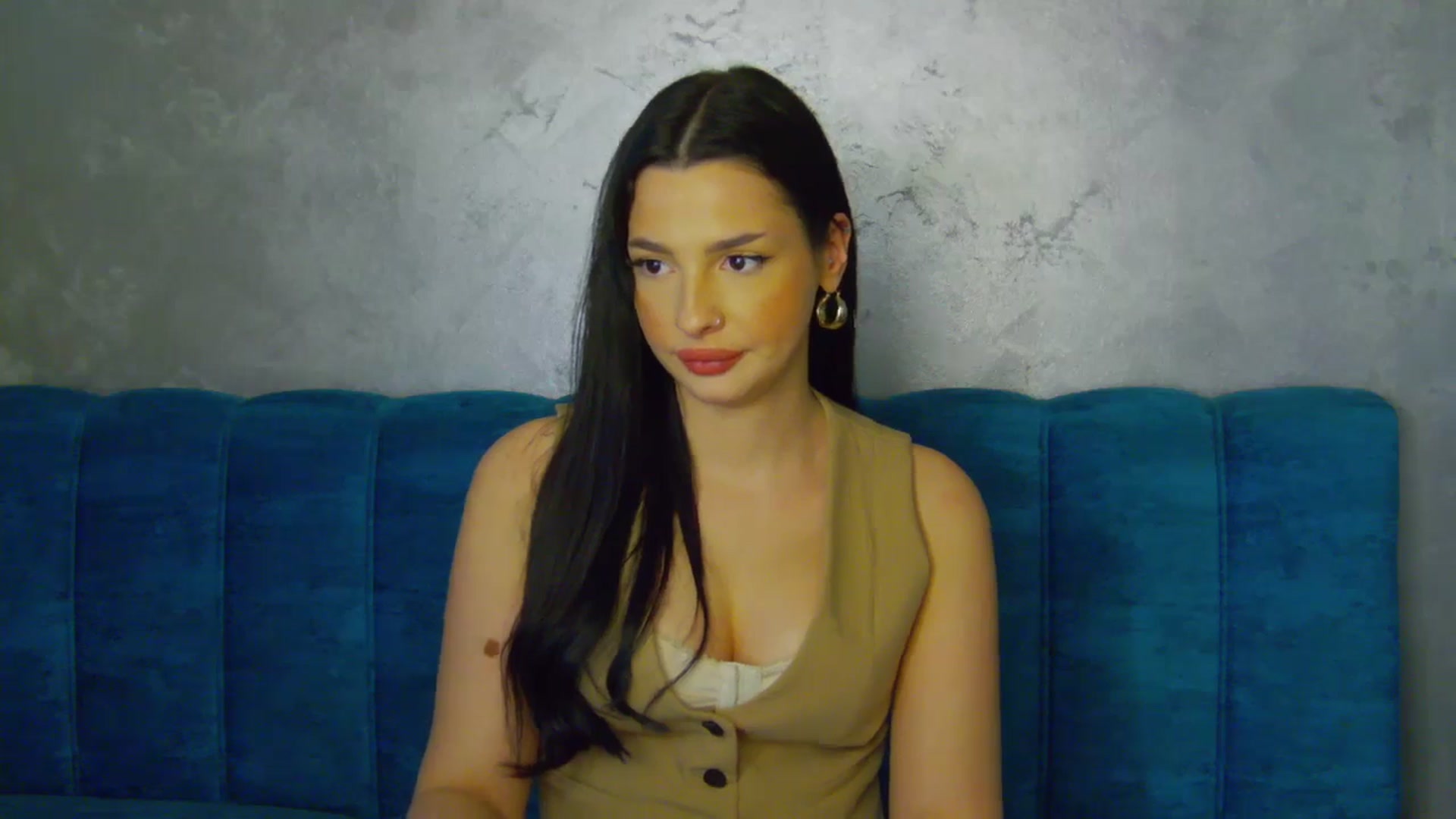 Gallery image thumbnail from SexyLittleMe's myfreecams stream on, 01/25/2025, 16:17 image 20 of 20