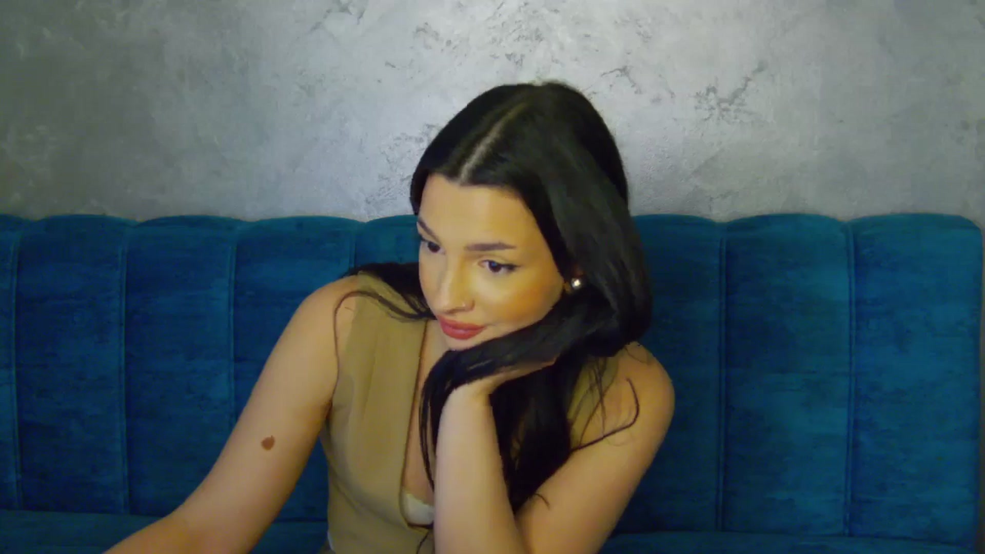 Gallery image thumbnail from SexyLittleMe's myfreecams stream on, 01/25/2025, 18:27 image 18 of 20