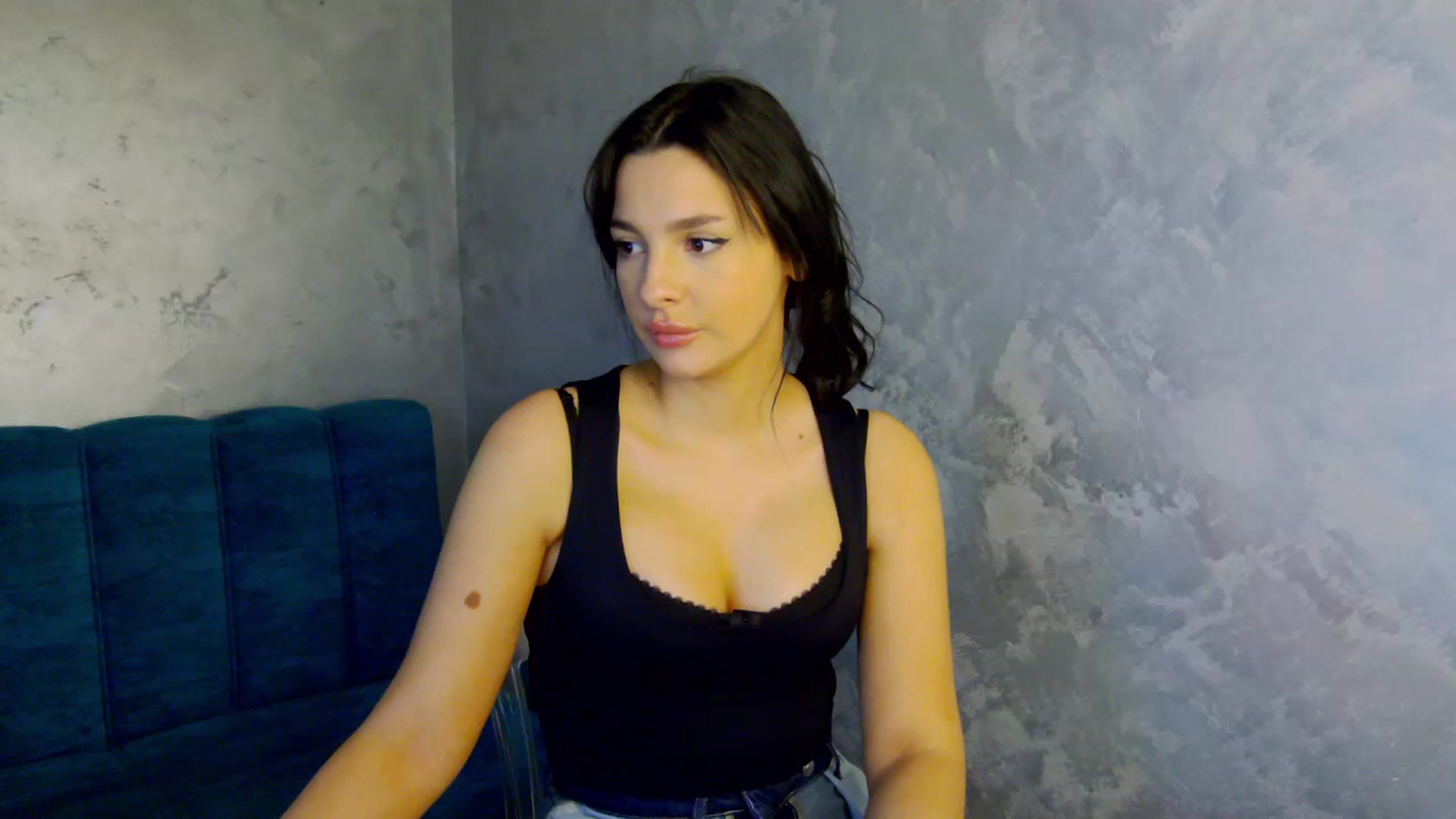 Gallery image thumbnail from SexyLittleMe's myfreecams stream on, 01/29/2025, 20:38 image 1 of 20