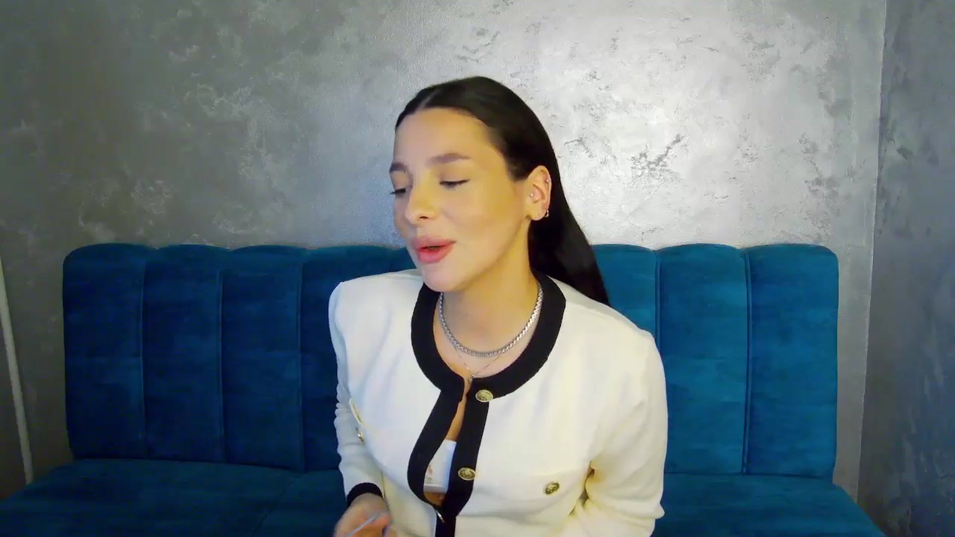 Gallery image thumbnail from SexyLittleMe's myfreecams stream on, 01/30/2025, 16:50 image 6 of 20