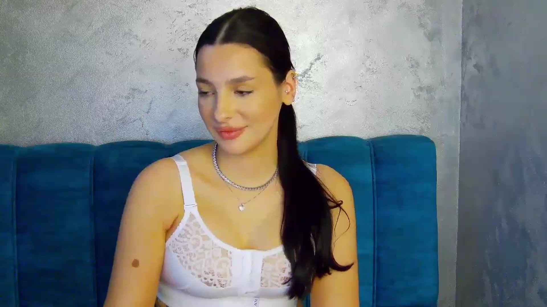 Gallery image thumbnail from SexyLittleMe's myfreecams stream on, 01/30/2025, 16:50 image 19 of 20
