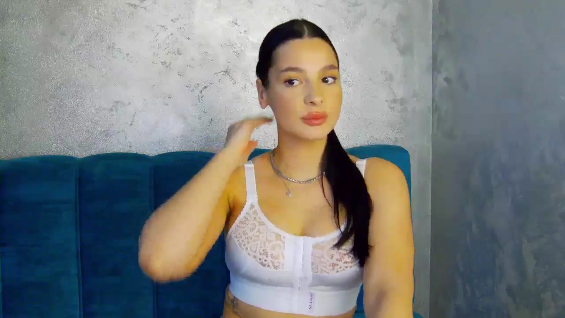 Gallery image thumbnail from SexyLittleMe's myfreecams stream on, 01/30/2025, 16:50 image 17 of 20