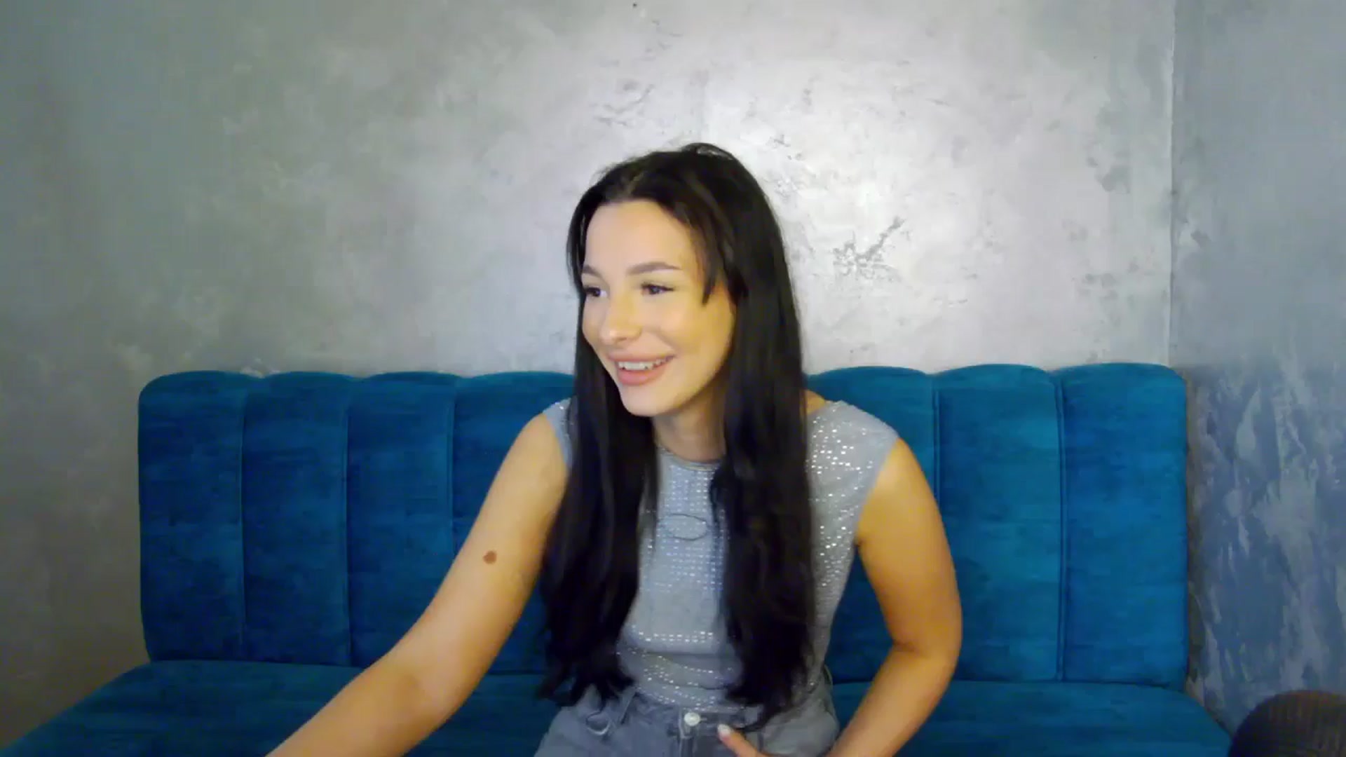 Gallery image thumbnail from SexyLittleMe's myfreecams stream on, 02/01/2025, 16:34 image 1 of 20