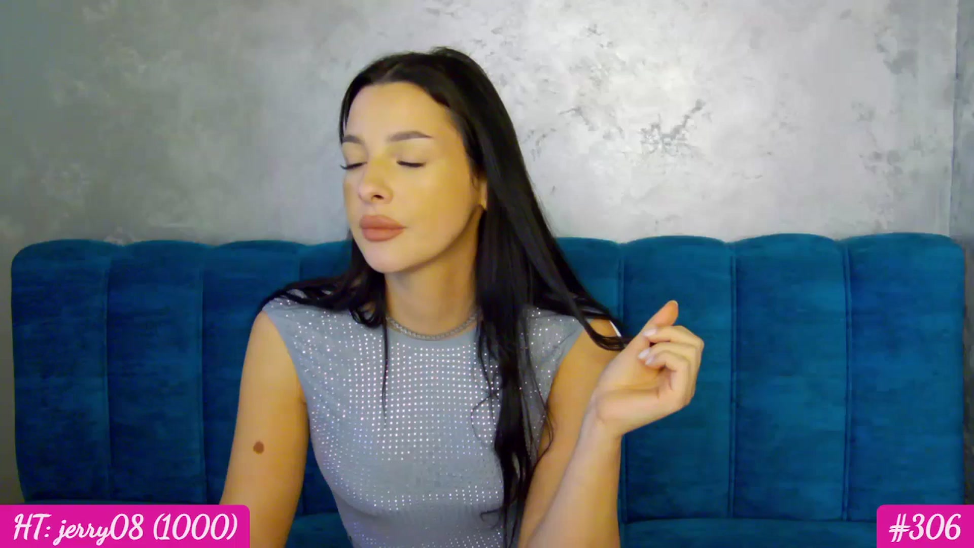 Gallery image thumbnail from SexyLittleMe's myfreecams stream on, 02/01/2025, 20:49 image 1 of 20
