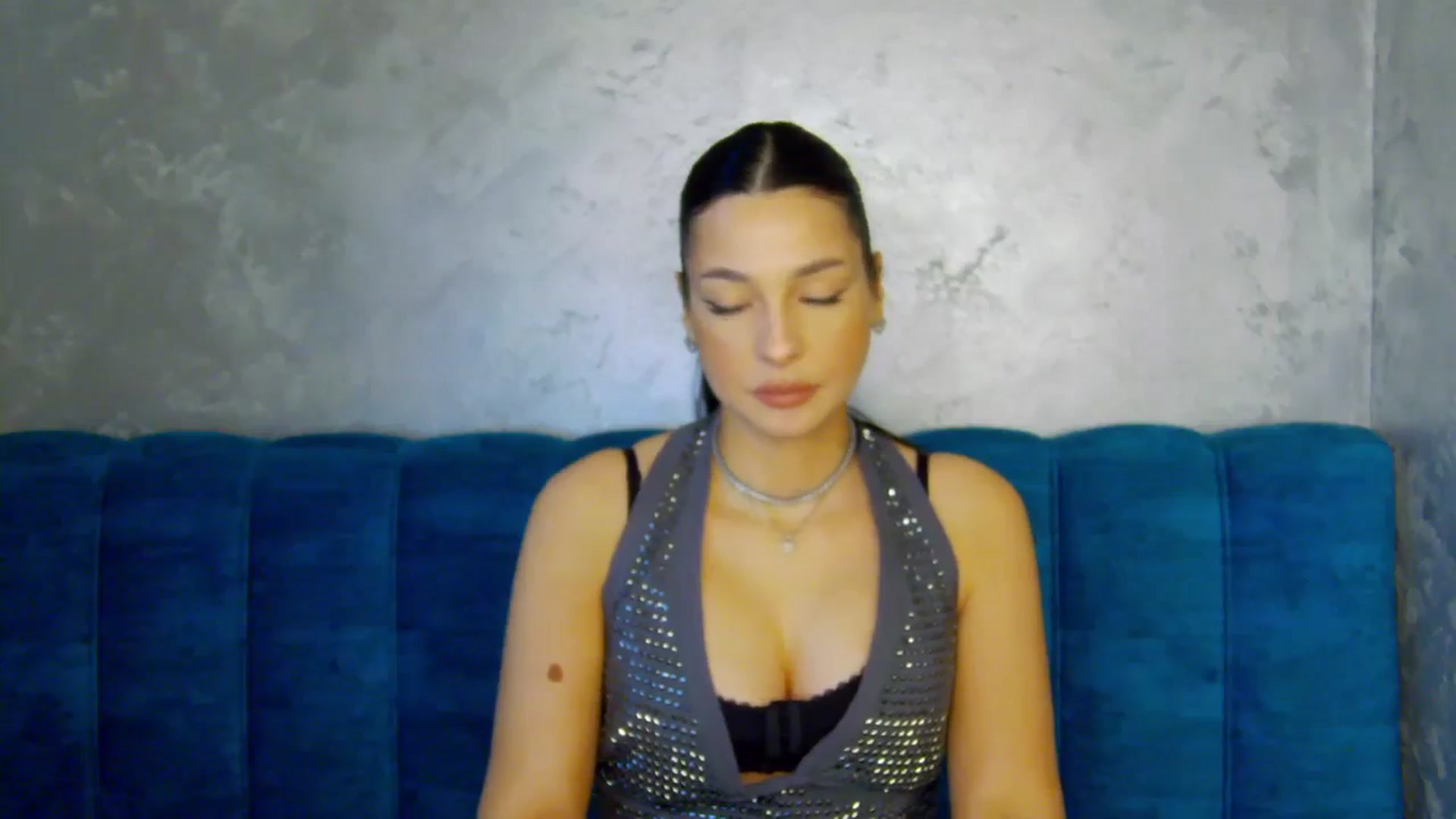 Gallery image thumbnail from SexyLittleMe's myfreecams stream on, 02/02/2025, 14:14 image 3 of 20