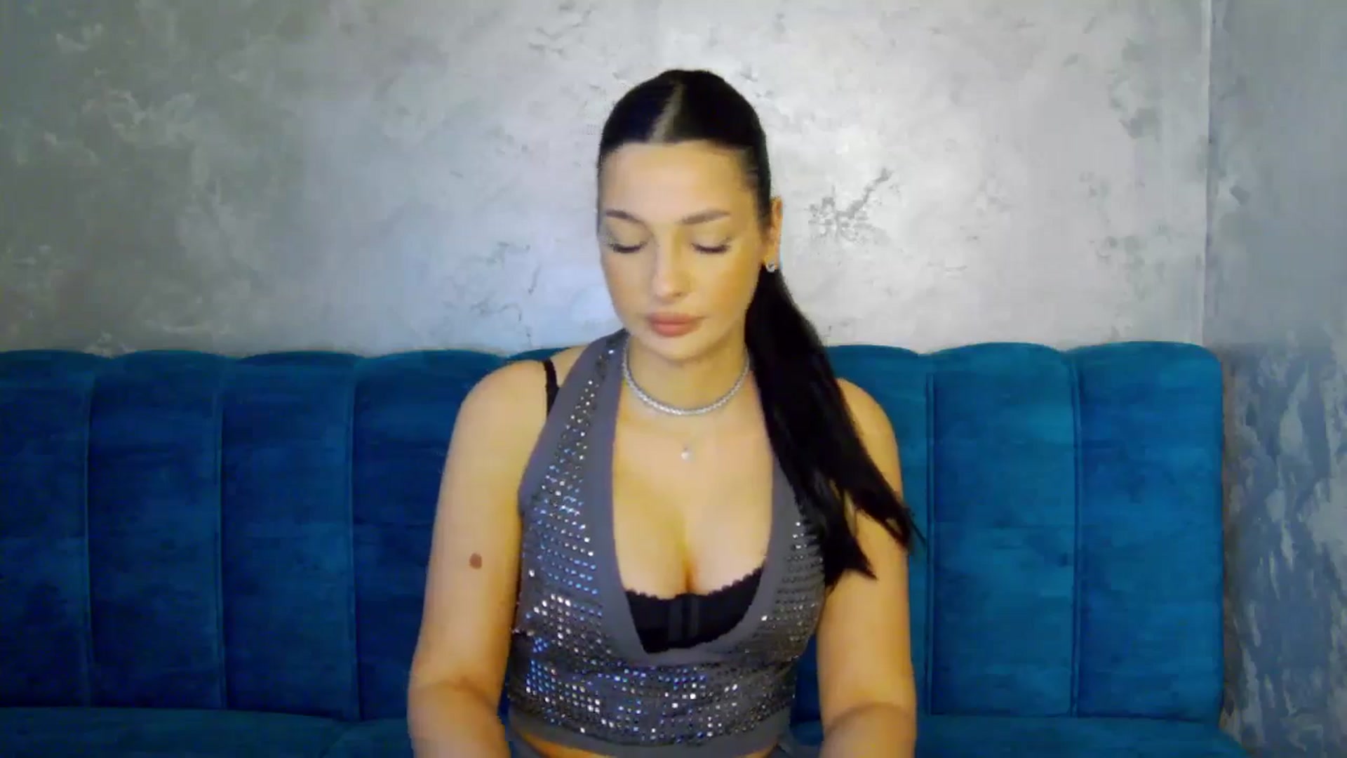 Gallery image thumbnail from SexyLittleMe's myfreecams stream on, 02/02/2025, 14:14 image 9 of 20