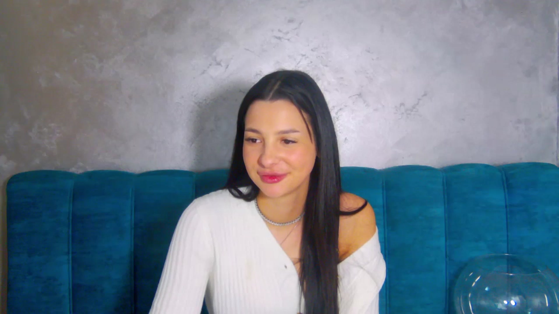 Gallery image thumbnail from SexyLittleMe's myfreecams stream on, 02/05/2025, 22:39 image 4 of 20