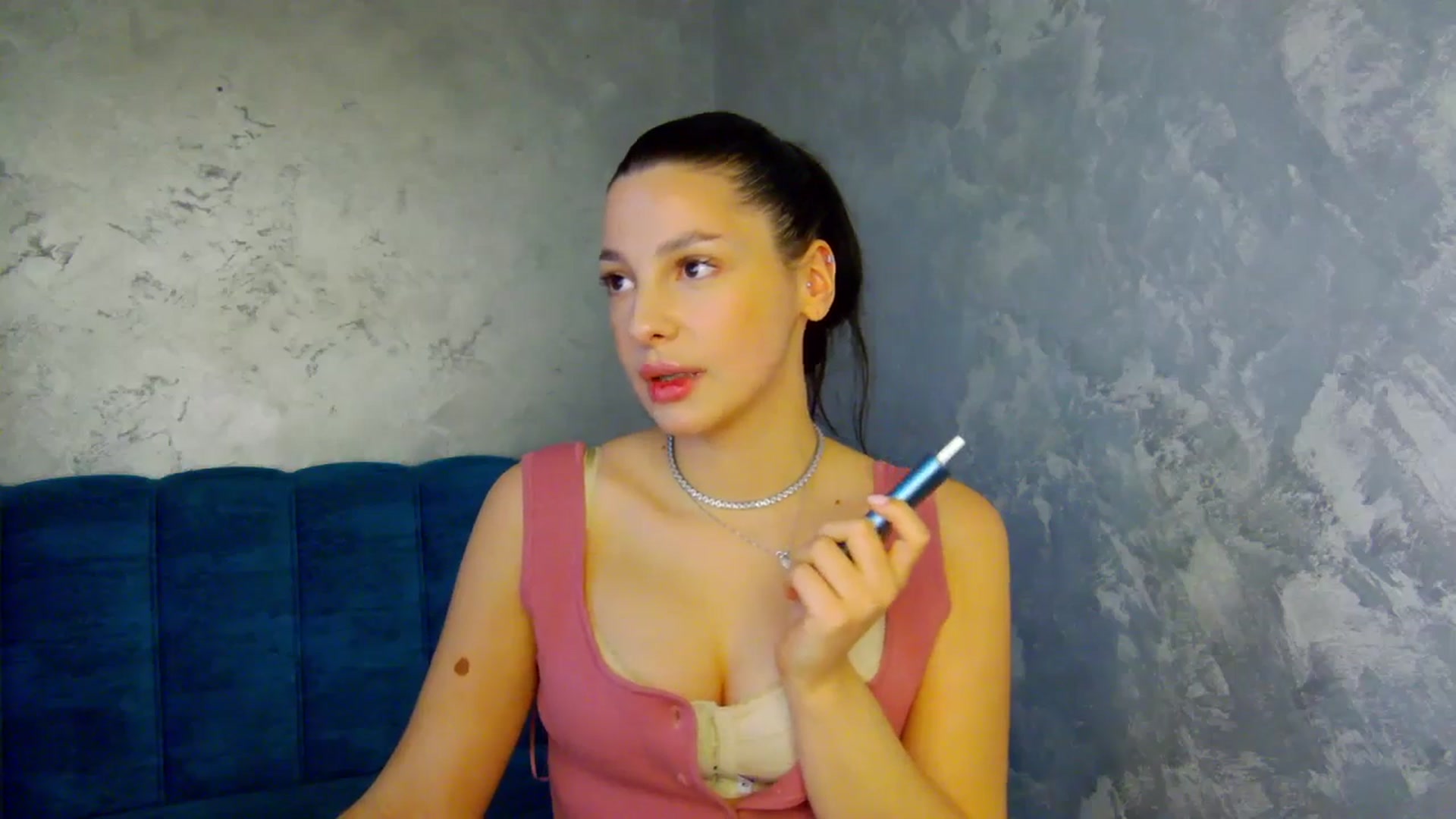 Gallery image thumbnail from SexyLittleMe's myfreecams stream on, 02/13/2025, 16:25 image 15 of 20