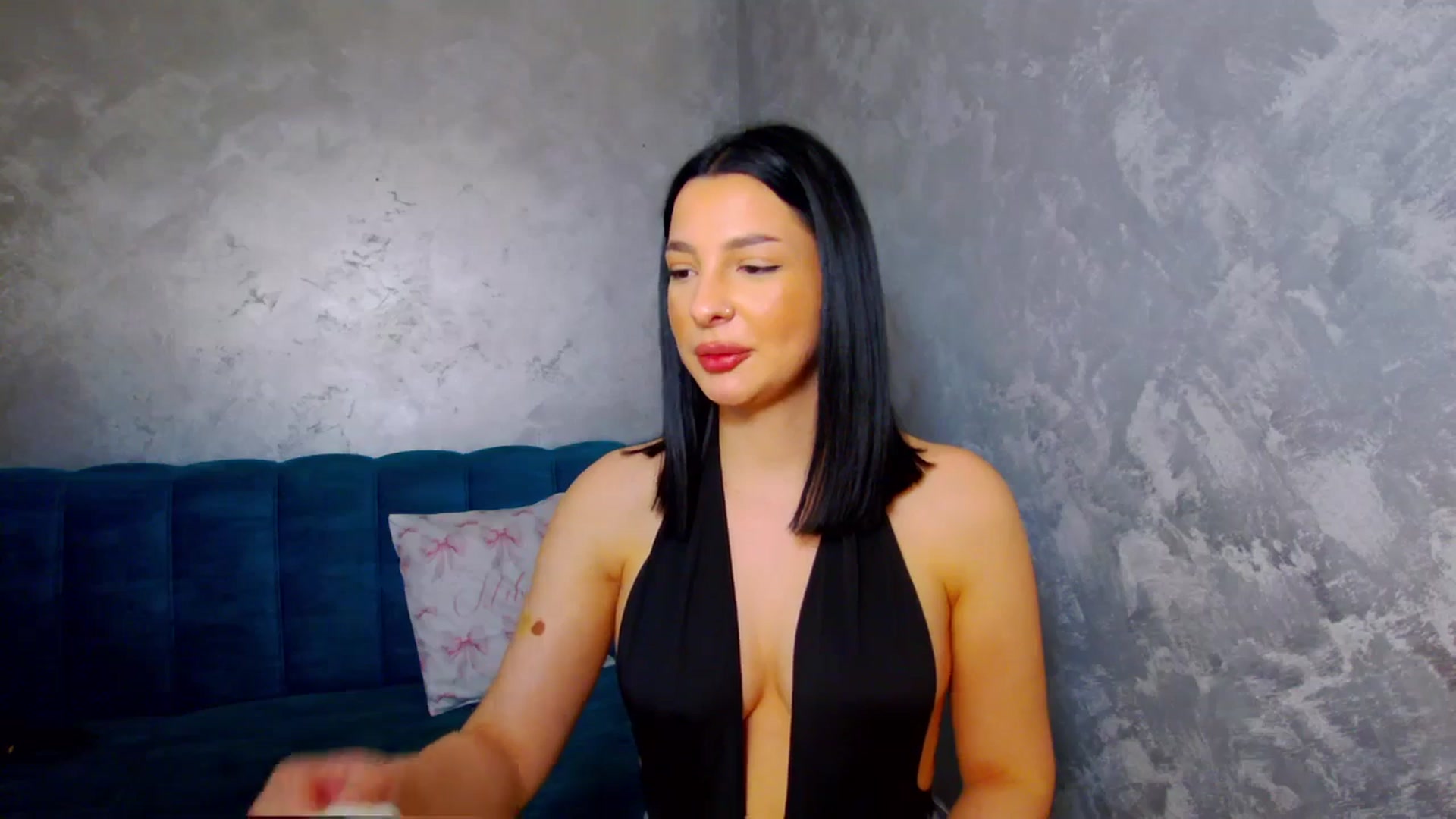 Gallery image thumbnail from SexyLittleMe's myfreecams stream on, 02/22/2025, 16:21 image 11 of 20
