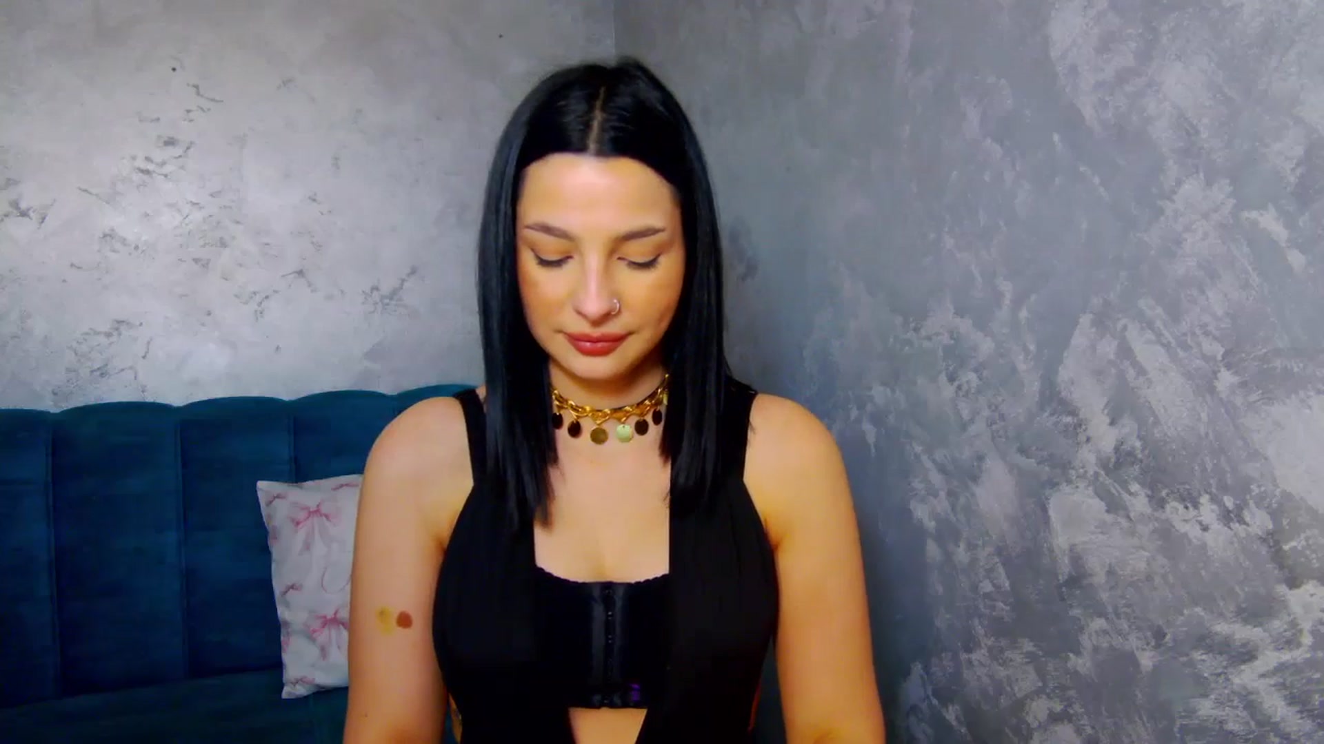 Gallery image thumbnail from SexyLittleMe's myfreecams stream on, 02/22/2025, 20:09 image 14 of 20