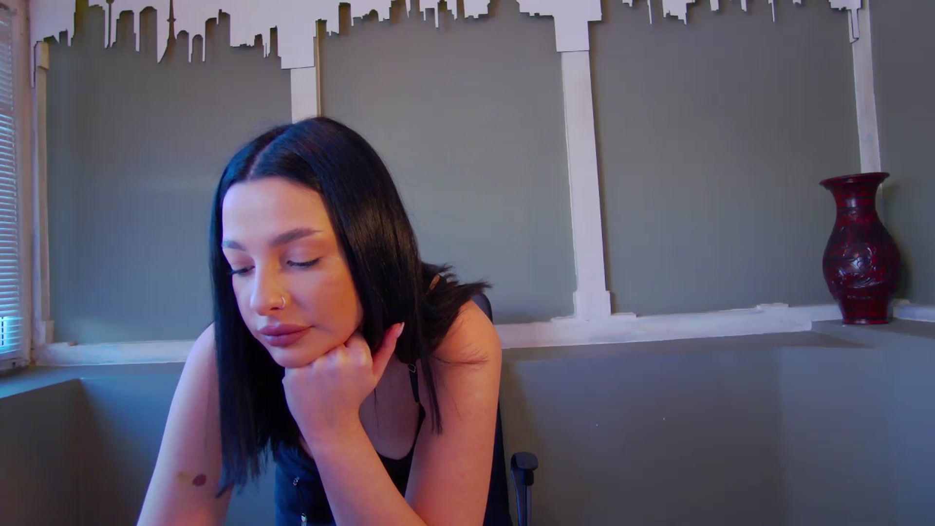 Gallery image thumbnail from SexyLittleMe's myfreecams stream on, 02/24/2025, 16:12 image 3 of 20