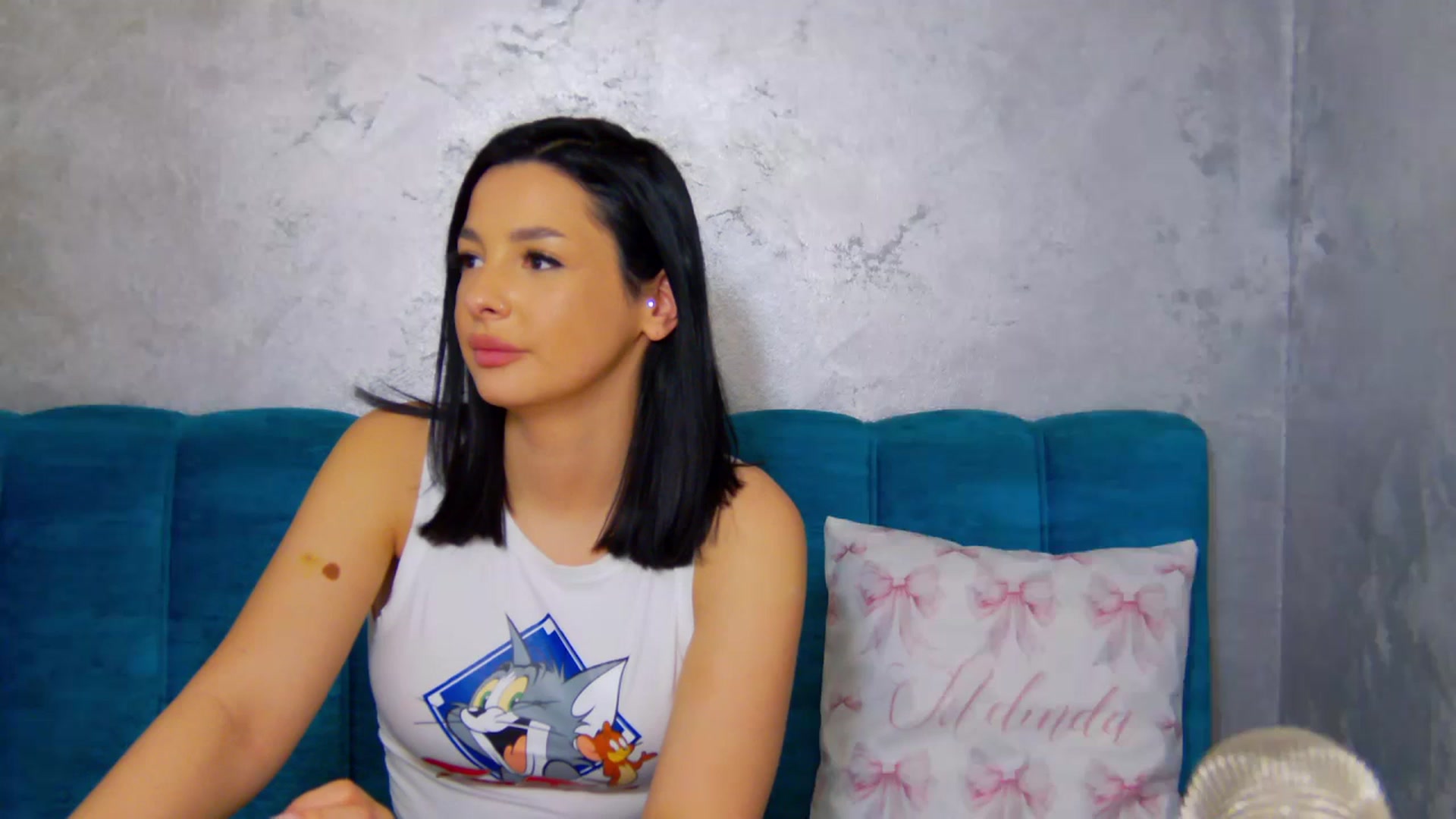 Gallery image thumbnail from SexyLittleMe's myfreecams stream on, 02/25/2025, 20:43 image 18 of 20