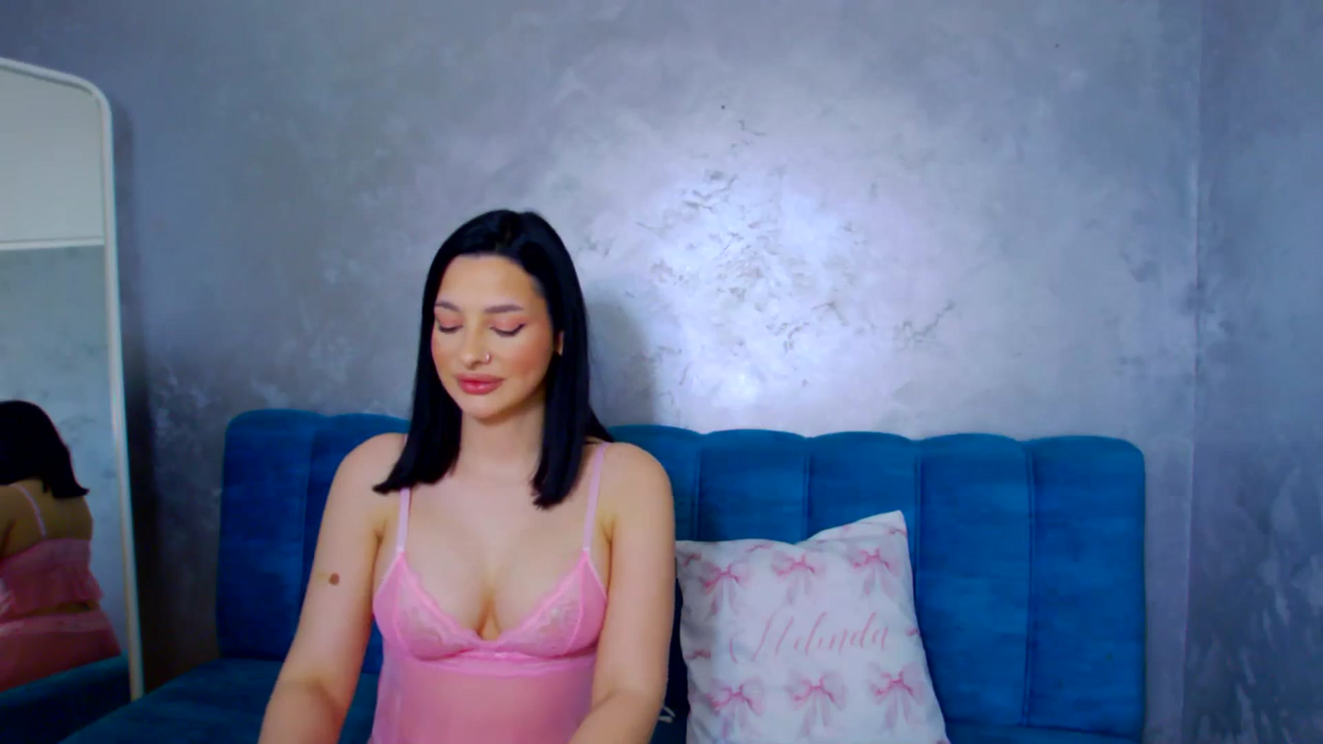 Gallery image thumbnail from SexyLittleMe's myfreecams stream on, 02/26/2025, 16:19 image 20 of 20
