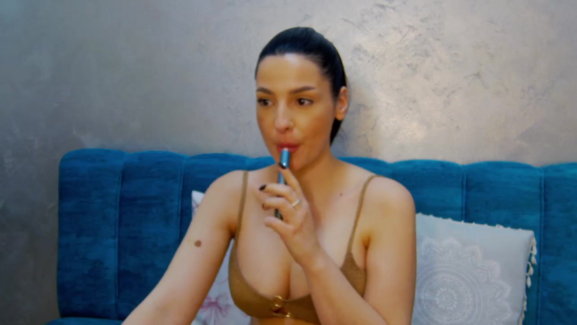 Gallery image thumbnail from SexyLittleMe's myfreecams stream on, 02/27/2025, 18:15 image 15 of 20