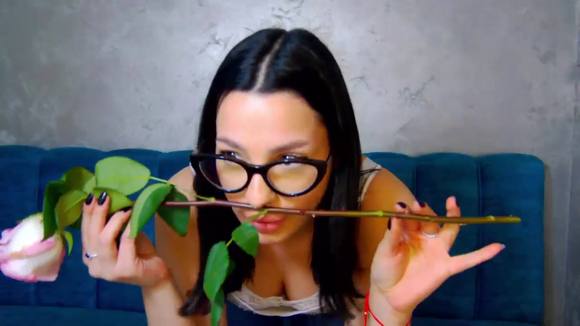 Gallery image thumbnail from SexyLittleMe's myfreecams stream on, 03/03/2025, 20:07 image 6 of 20