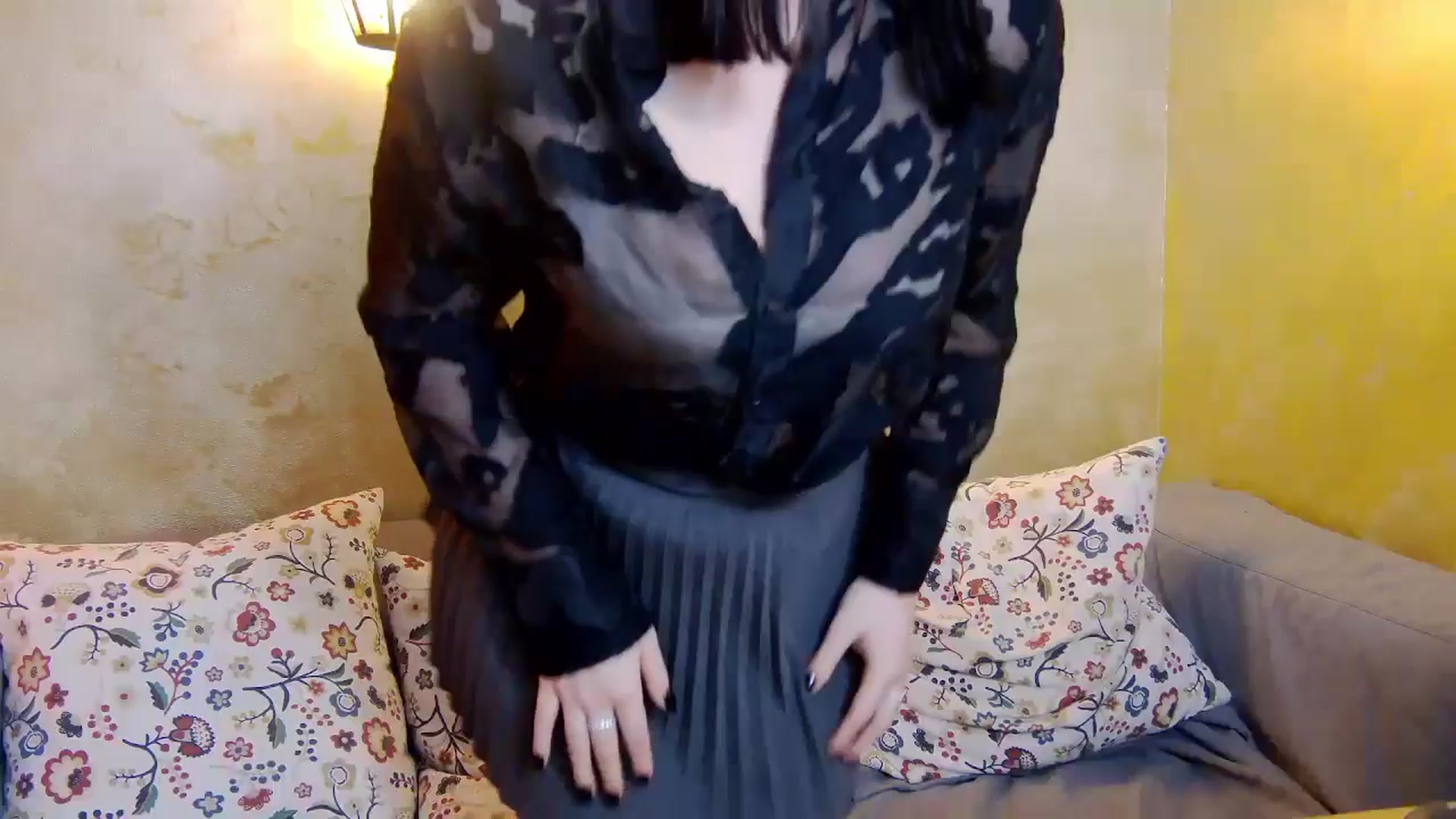 Gallery image thumbnail from SexyLittleMe's myfreecams stream on, 03/05/2025, 15:38 image 5 of 20