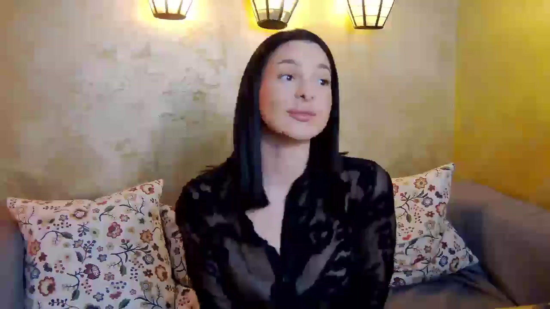 Gallery image thumbnail from SexyLittleMe's myfreecams stream on, 03/05/2025, 15:38 image 13 of 20