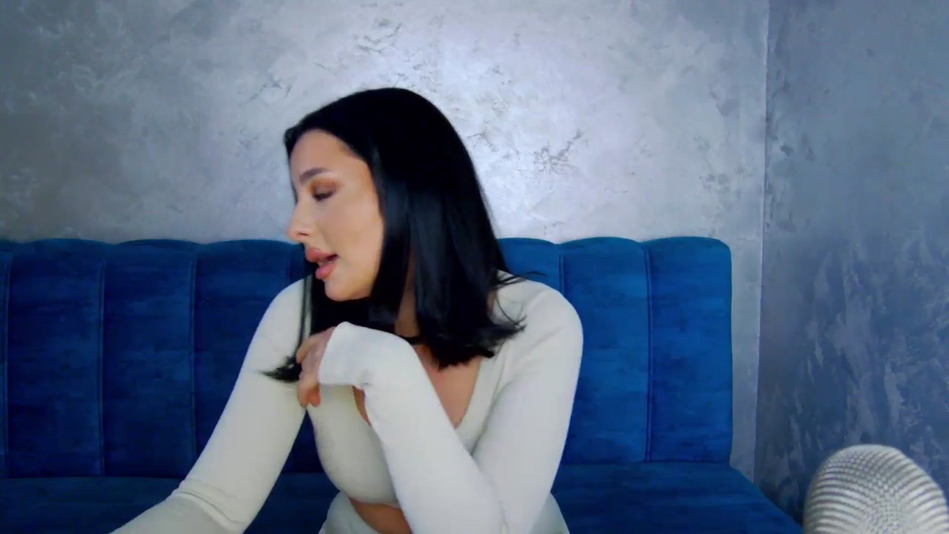 Gallery image thumbnail from SexyLittleMe's myfreecams stream on, 03/08/2025, 14:56 image 18 of 20